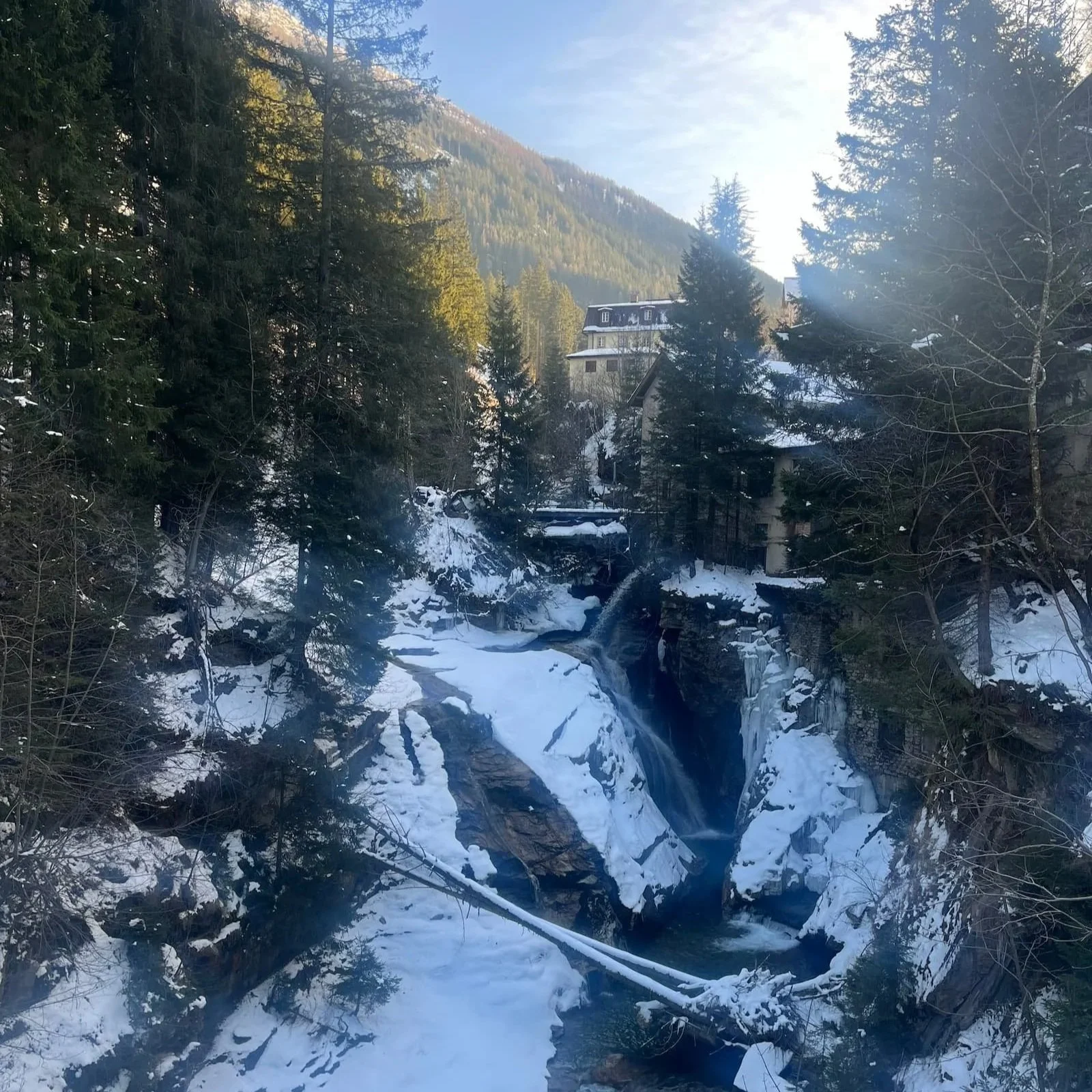 A view of the waterfall from Kötschachtaler Strasse.