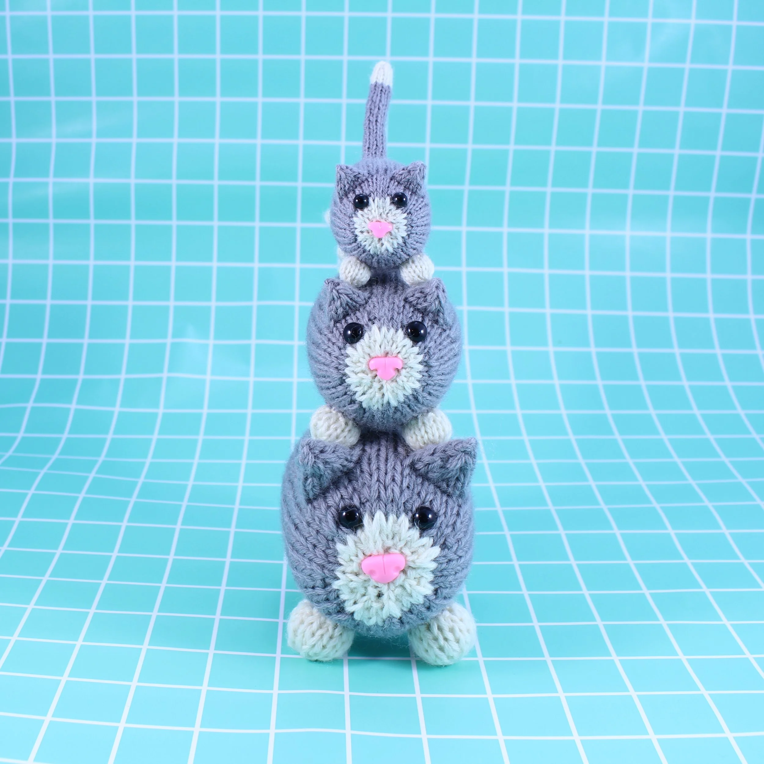 KnittedPocketCatStack.jpg