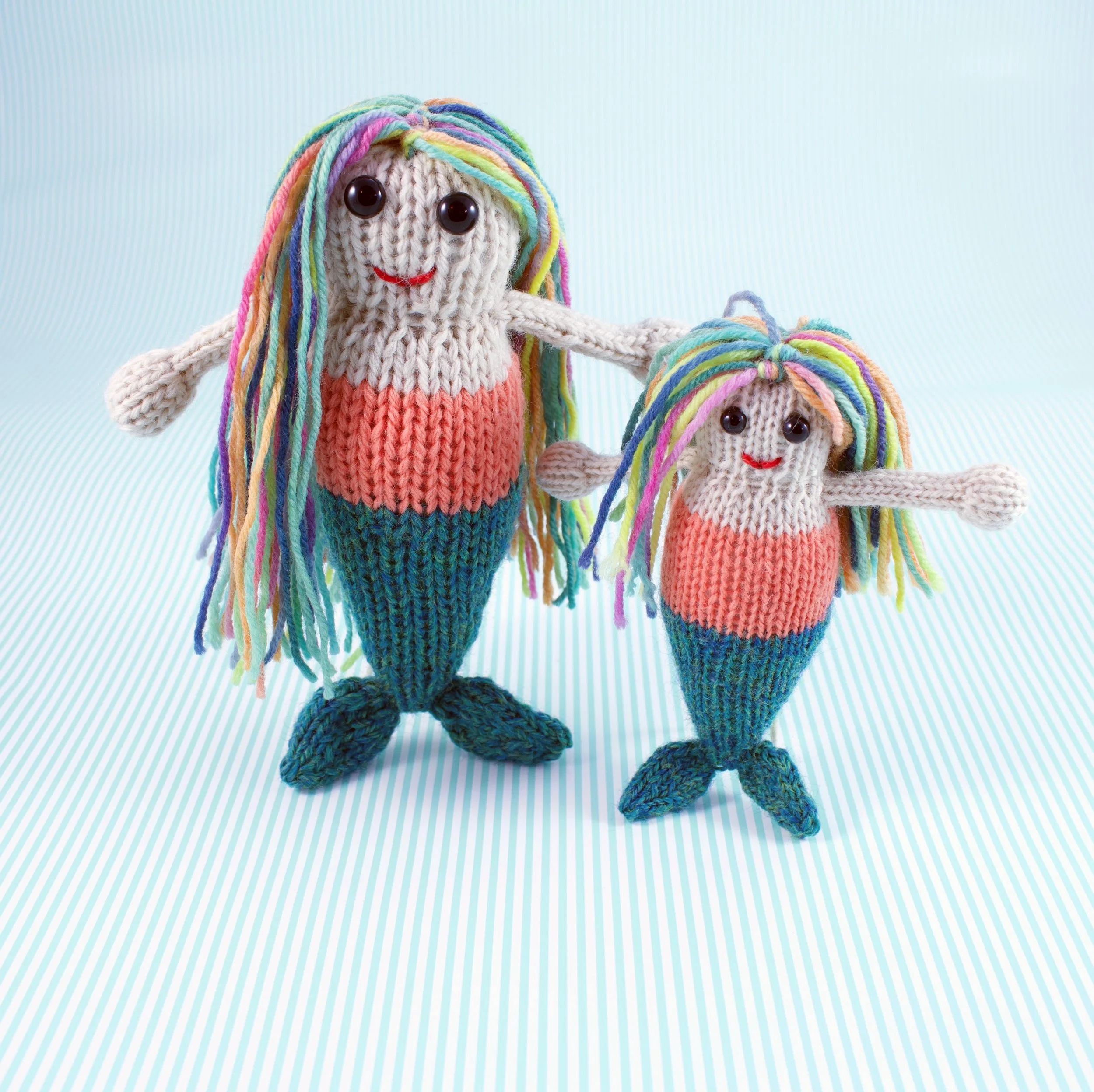 2knittedpocketmermaids.jpg