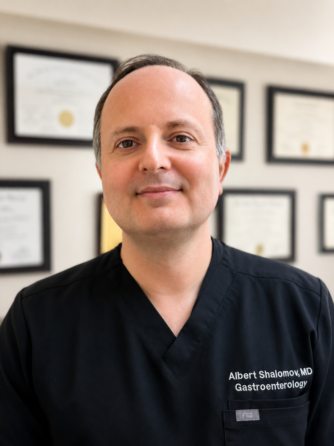Albert Shalomov MD