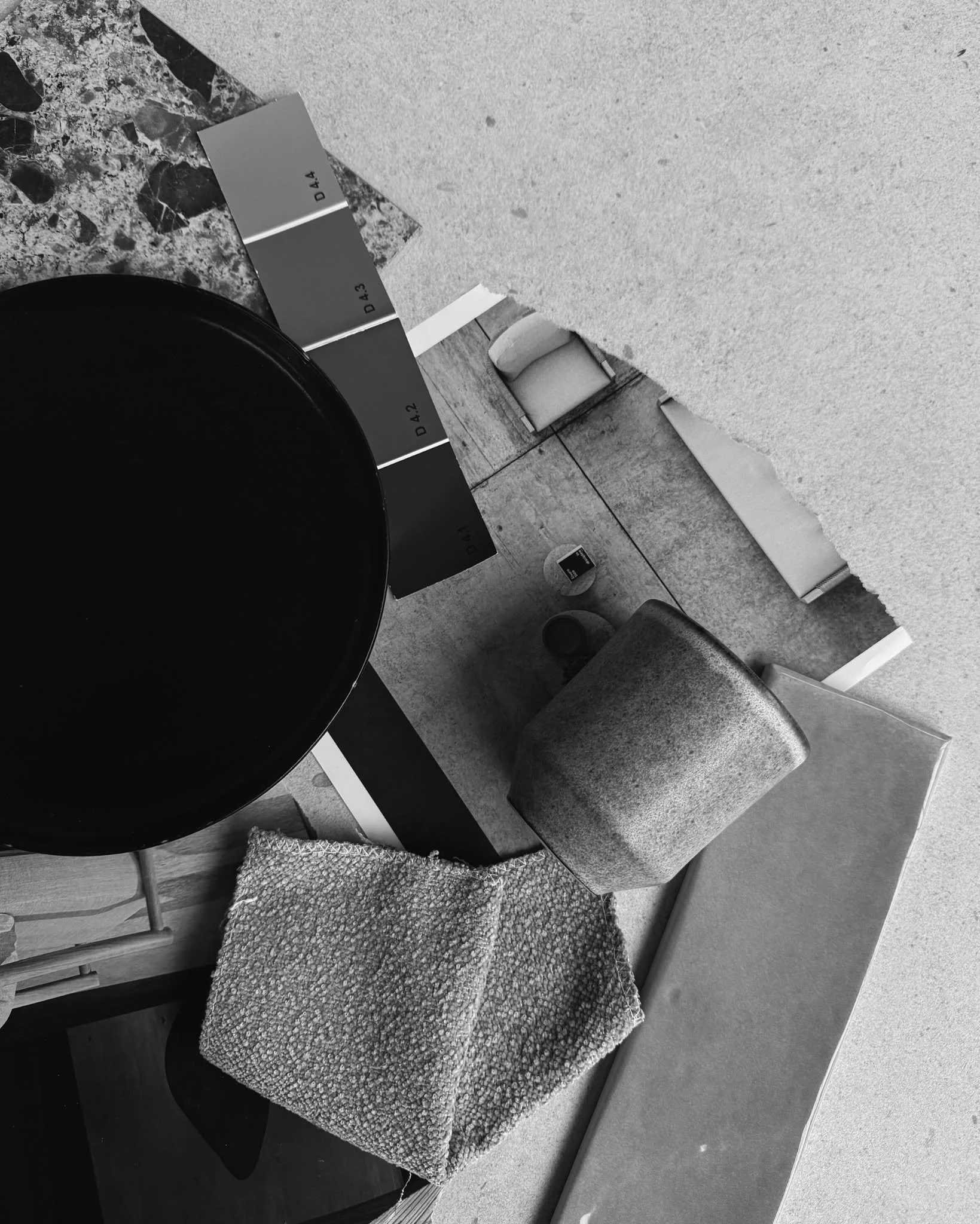 Material ist der Anfang. 

#interiordesign 
#materiality 
#designprocess 
#swissdesign