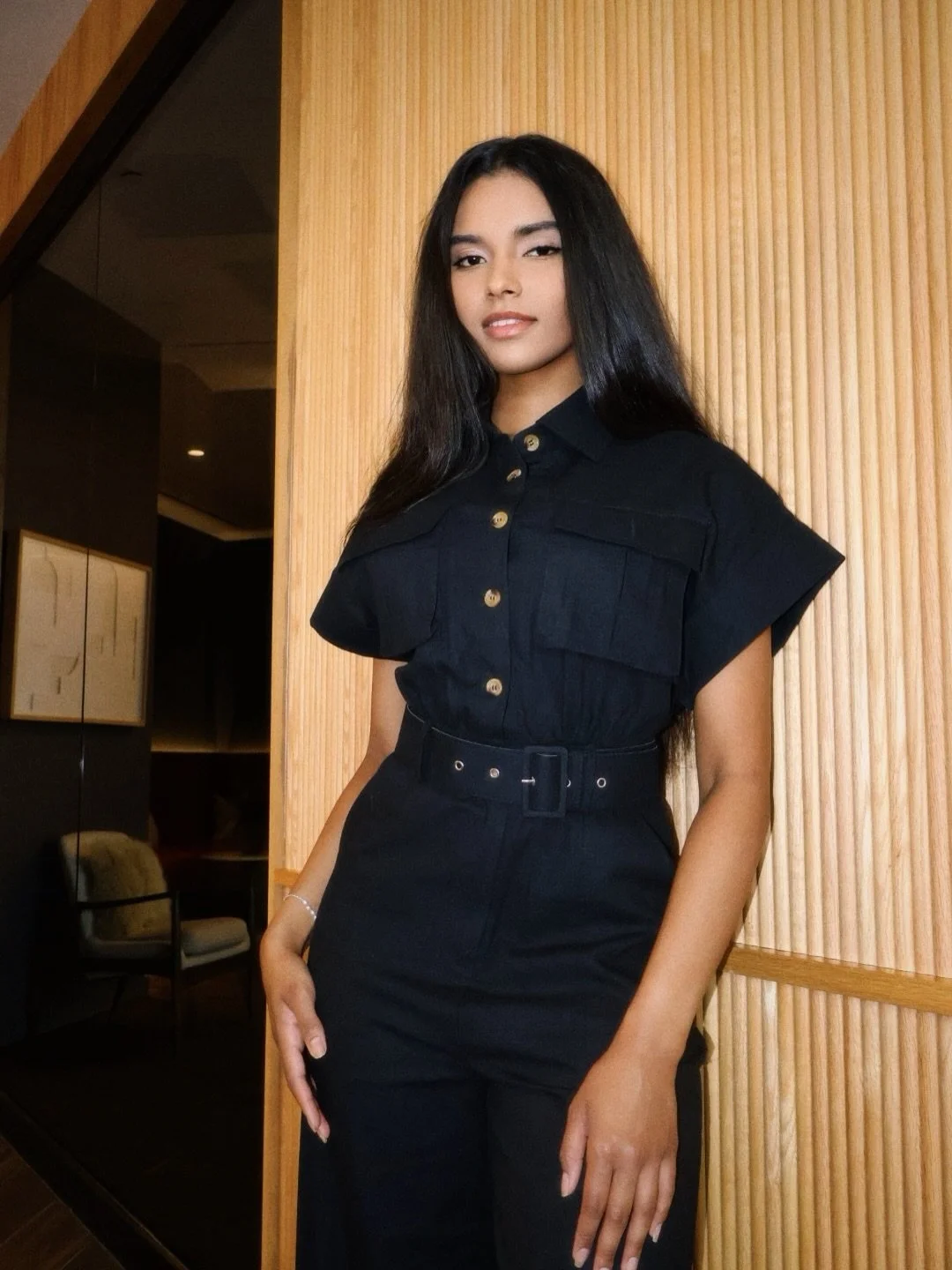 Noire Belted Jumpsuit 🖤 Shap tailoring creating a flawless fit&mdash;Instantly feel put together and confident.
&bull;
&bull;
&bull;
#capsulewardrobe #officewear #businesscasual #chicfashion #fallstyle