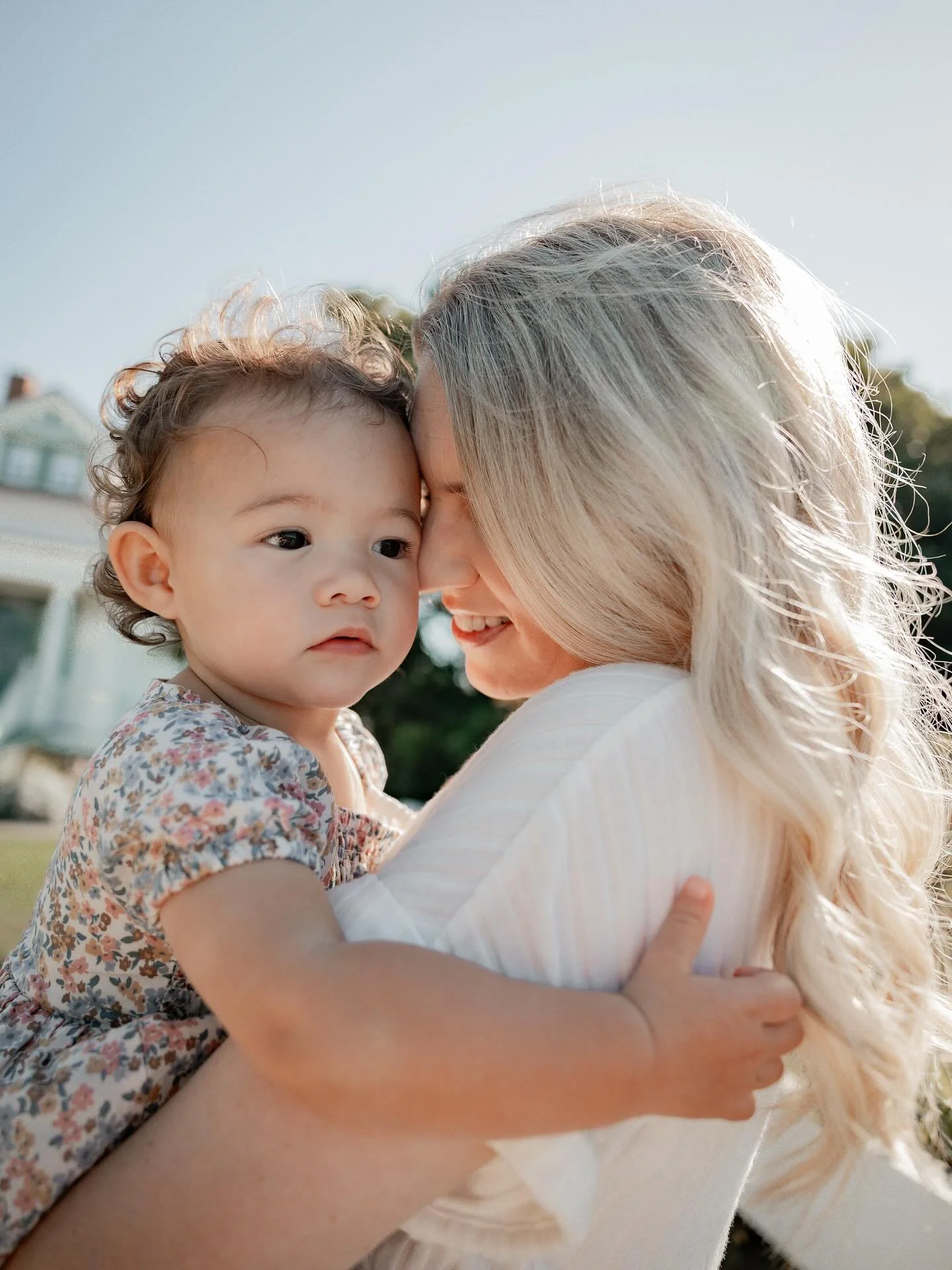 One of the sweetest mommy + daughter duo’s ☺️ 
#mukilteophotographer #edmondsphotographer