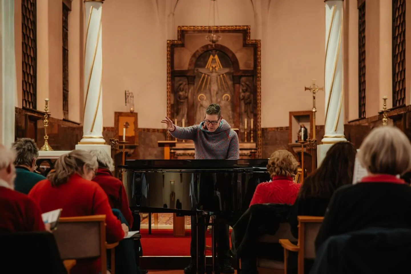 Got to sit in on choir practice for the Christmas concert. This group is seriously talented!🎄📸 
#travelphotography #christmaschoir