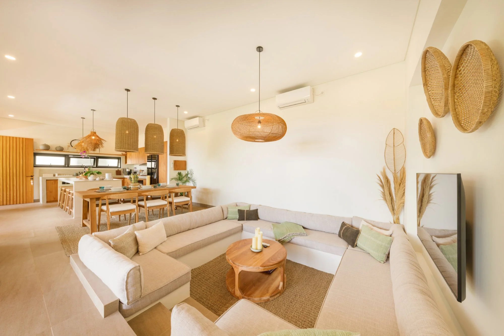 Aman Amed Lima - Living Room - Sunken Sofa - Upper Floor-004.jpg