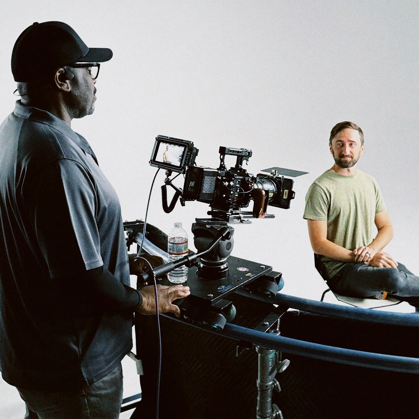 Recent work with ⬇️
@kindbridgehealth 🧠 &amp; @digitalavevents 🎬 

Lights, camera and sound provided by @selluloid 💡🎥🎤

Director: @kirkland_robinson 
Producer: @itsallaboutheexperience 
DP: @jeremyasuncion 
Cam Op: @cameramanmike.young 
Cam Op: 