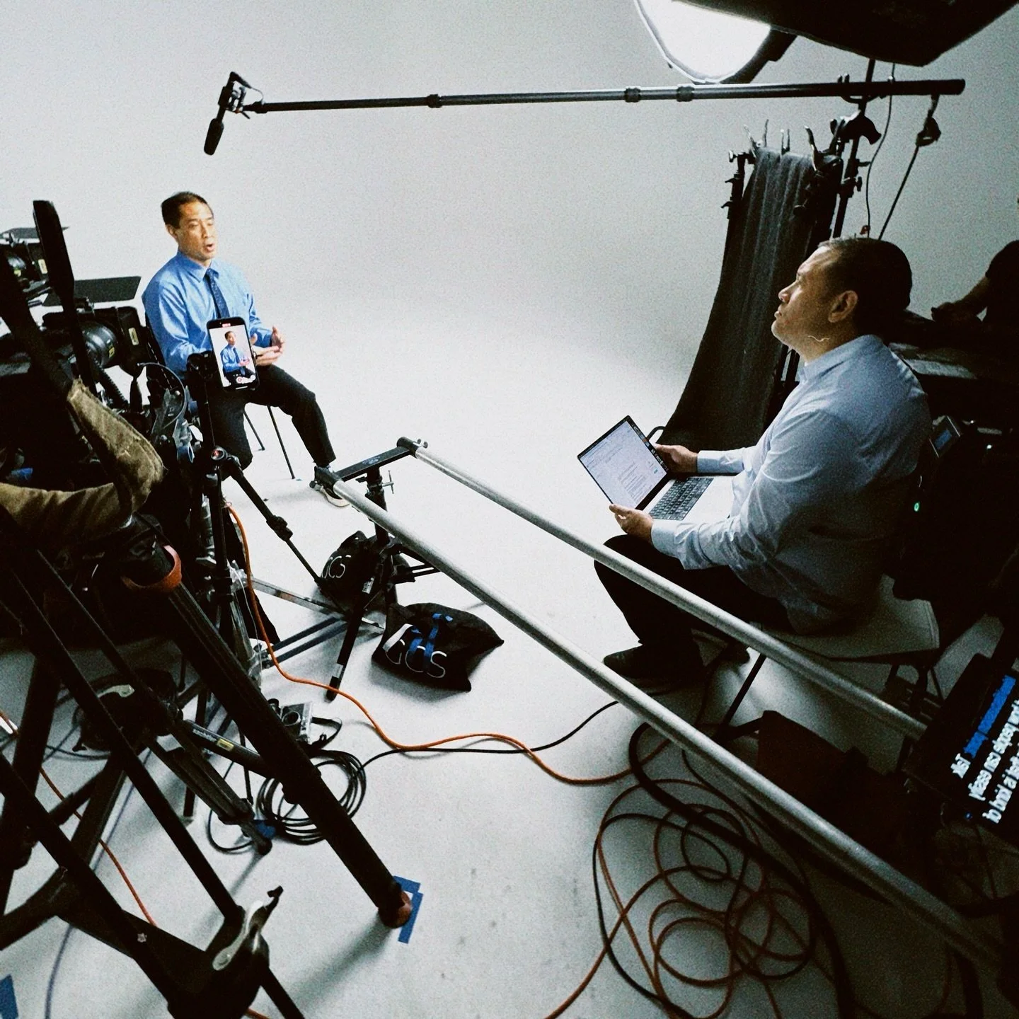 Recent work with ⬇️
@kindbridgehealth 🧠 &amp; @digitalavevents 🎬 

Lights, camera and sound provided by @selluloid 💡🎥🎤

Director: @kirkland_robinson 
Producer: @itsallaboutheexperience 
DP: @jeremyasuncion 
Cam Op: @cameramanmike.young 
Cam Op: 