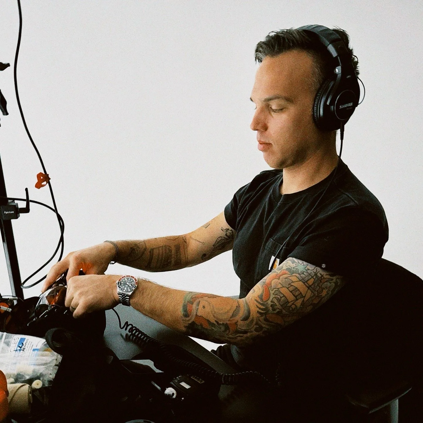 Recent work with ⬇️
@kindbridgehealth 🧠 &amp; @digitalavevents 🎬 

Lights, camera and sound provided by @selluloid 💡🎥🎤

Director: @kirkland_robinson 
Producer: @itsallaboutheexperience 
DP: @jeremyasuncion 
Cam Op: @cameramanmike.young 
Cam Op: 