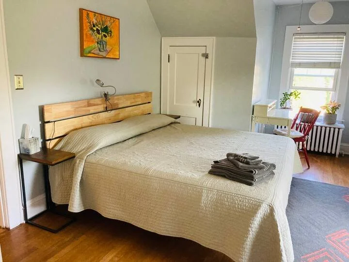 Main House - King Bed