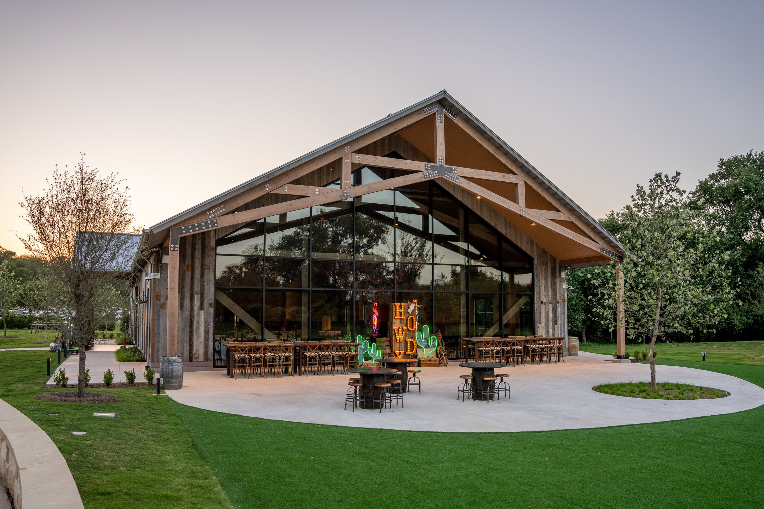 Riverbend Barn at Hyatt Lost Pines in Bastrop, Texas | 300 seated or 450 theatre style | No facility fee and no food and beverage minimum | contact hannah.knight@hyatt.com