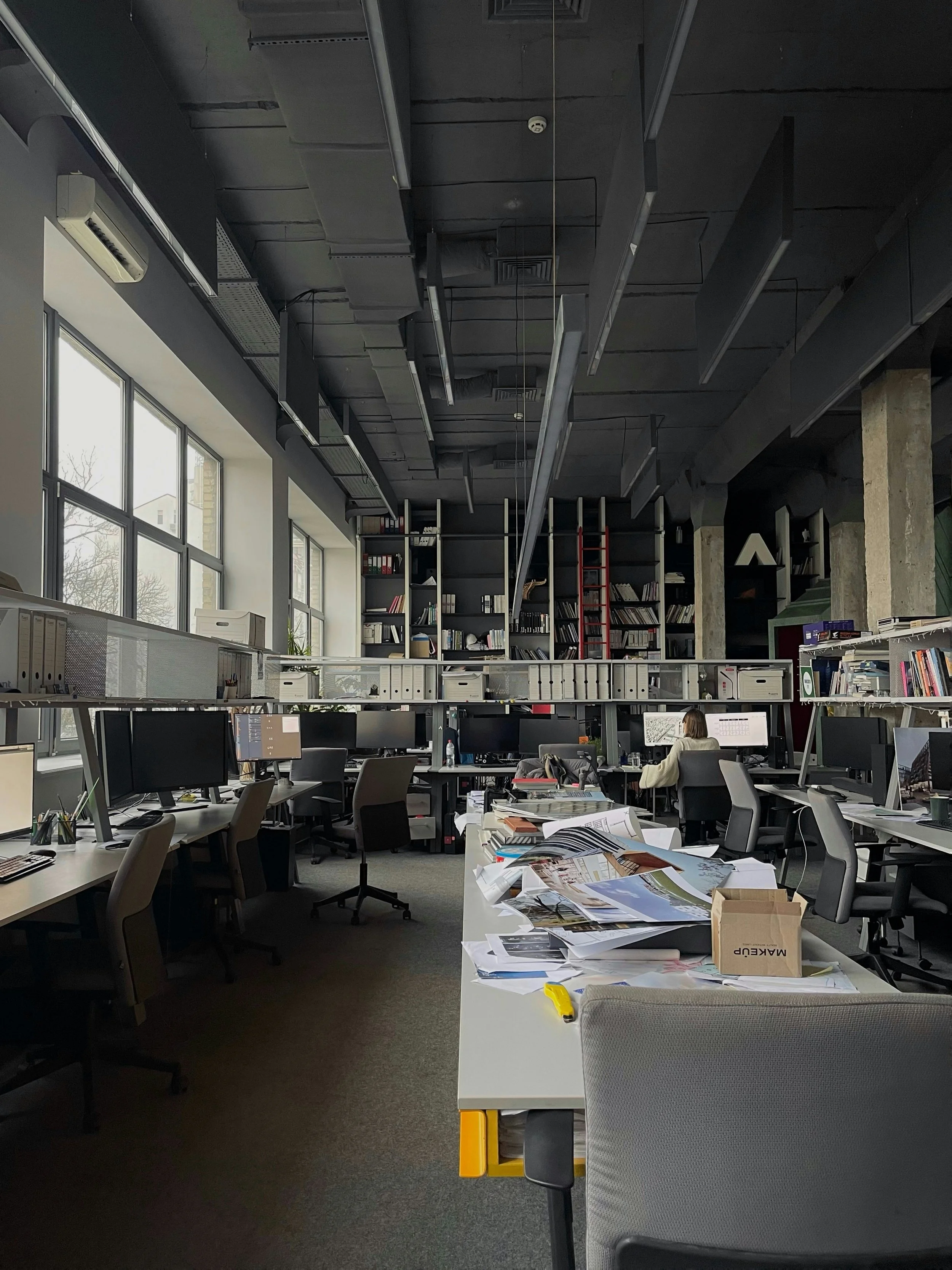 Think Like an Editor: A 9-Step Media Pitch Framework for PR Campaigns That Earn Coverage