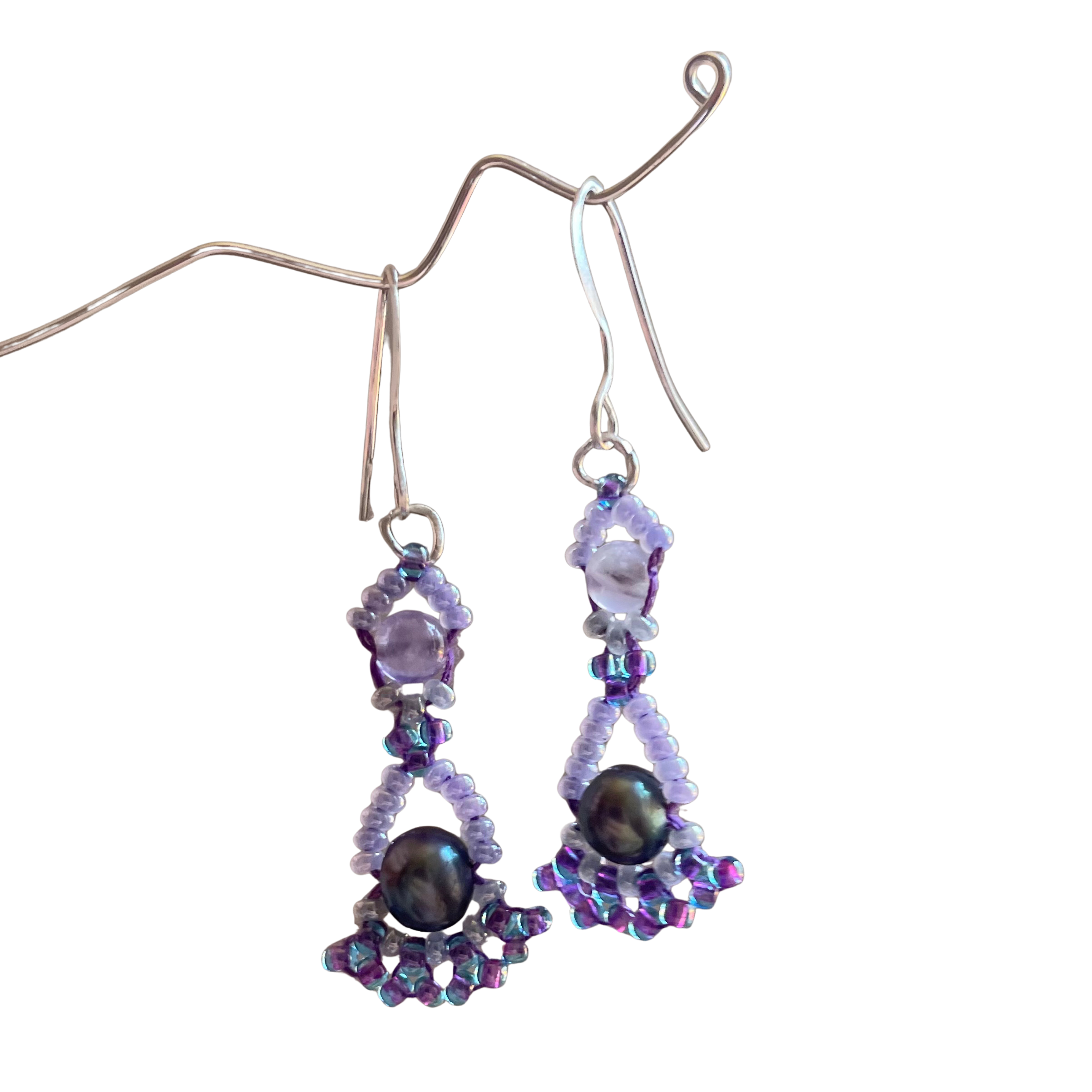 Amethyst & Black Freshwater Pearl.png