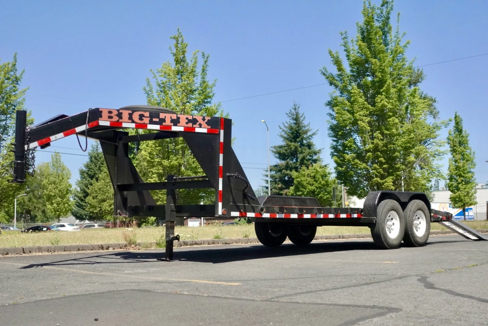 GOOSENECK 20 X 7 FT.