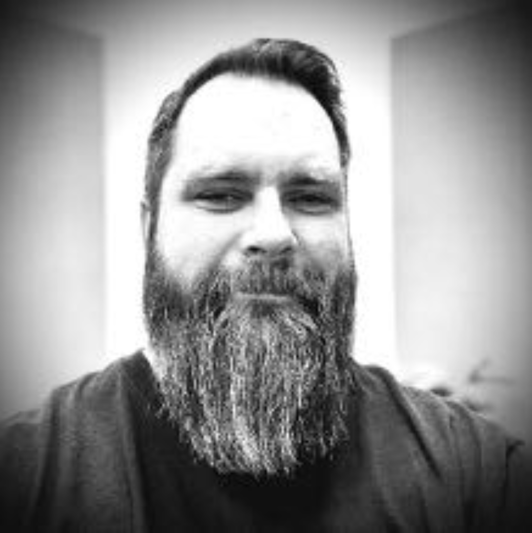 SeanPeterson_headshot.png