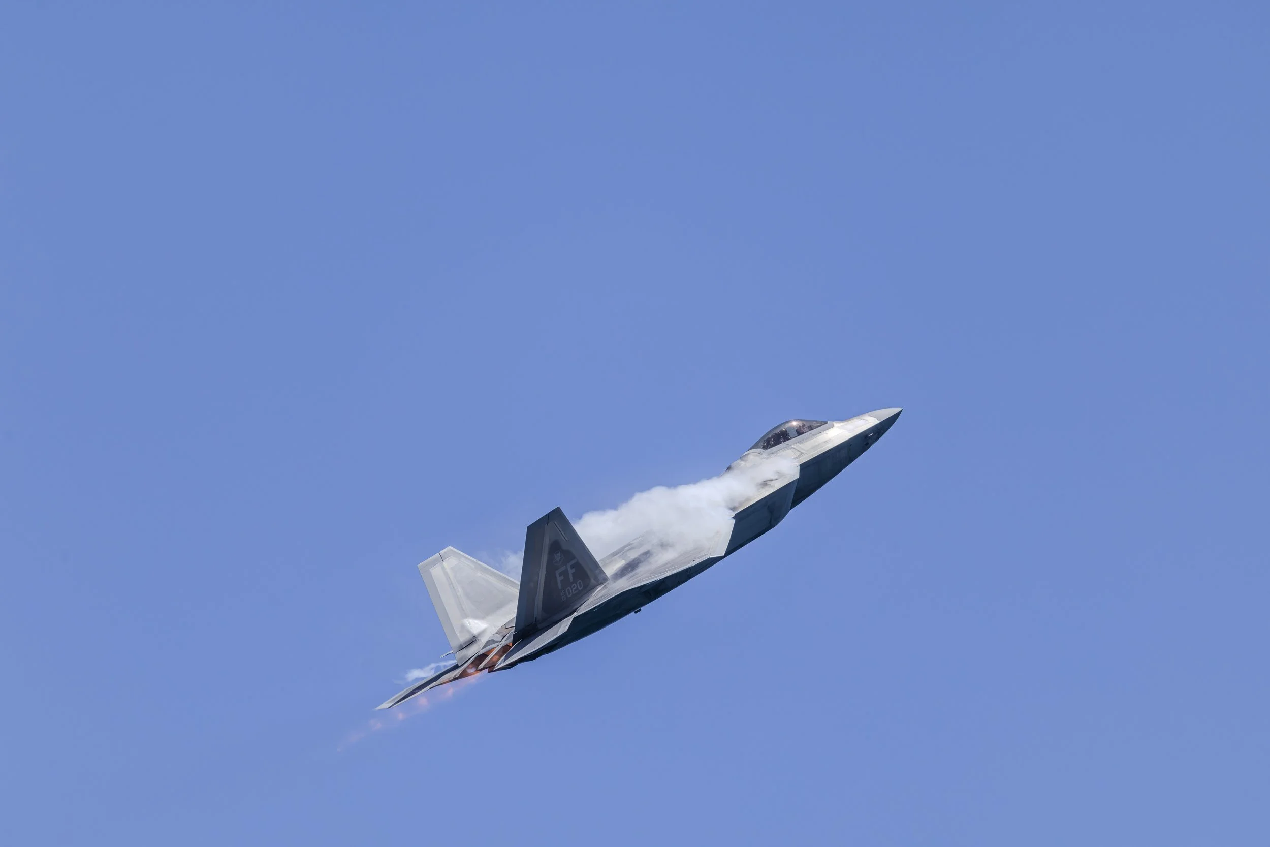 f22 incline.jpeg