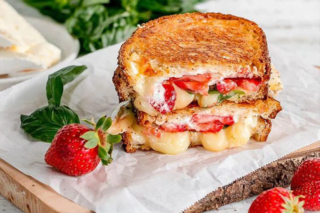grilled-cheese-strawberry.jpg