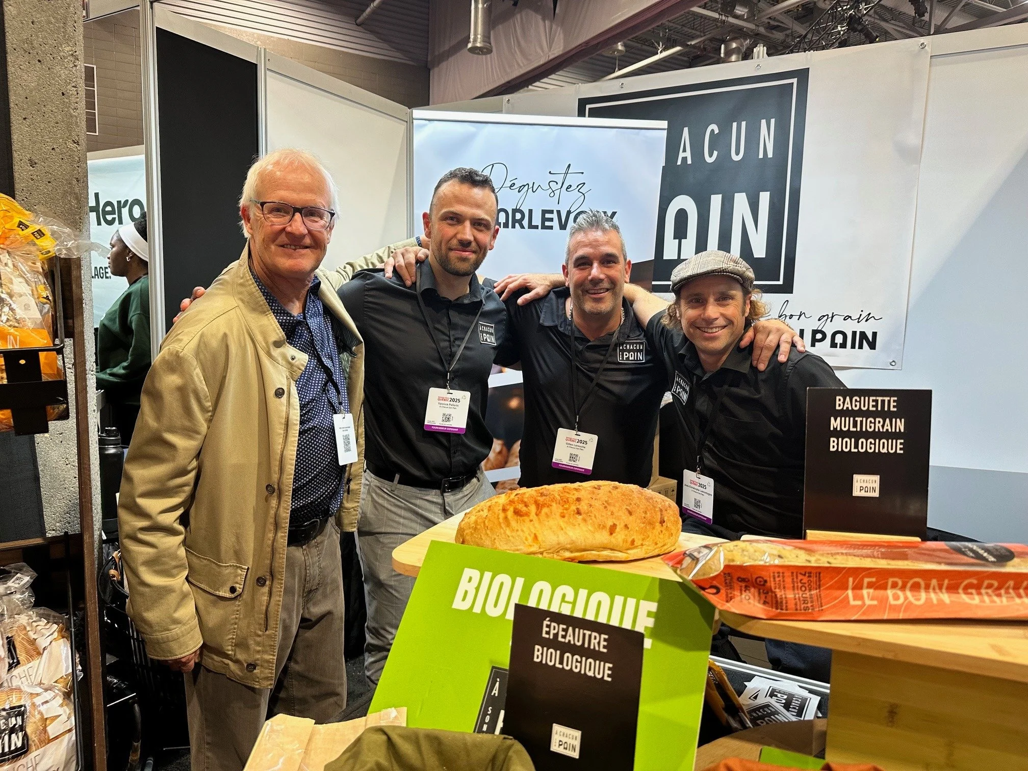 🙌 Un grand merci &agrave; notre partenaire @sobeys 🙌
Depuis maintenant 6 ans, Sobeys nous fait confiance et distribue nos pains bio au levain dans tous les @igaqc du Qu&eacute;bec (et m&ecirc;me dans certains du Nouveau-Brunswick 🫶). Gr&acirc;ce &