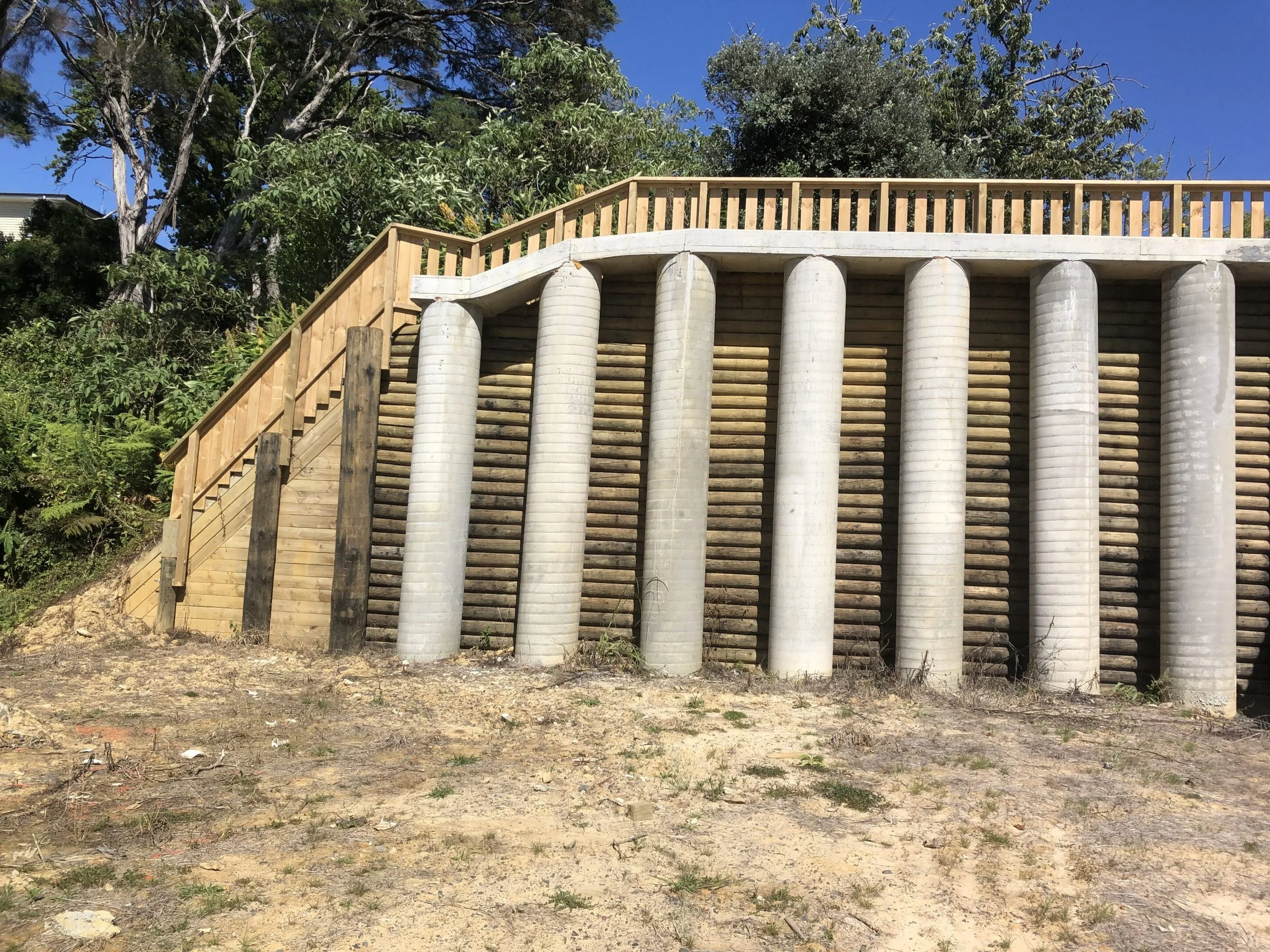 Custom luxury retaining walls in Auckland – expert craftsmanship and durable materials for modern outdoor living.
