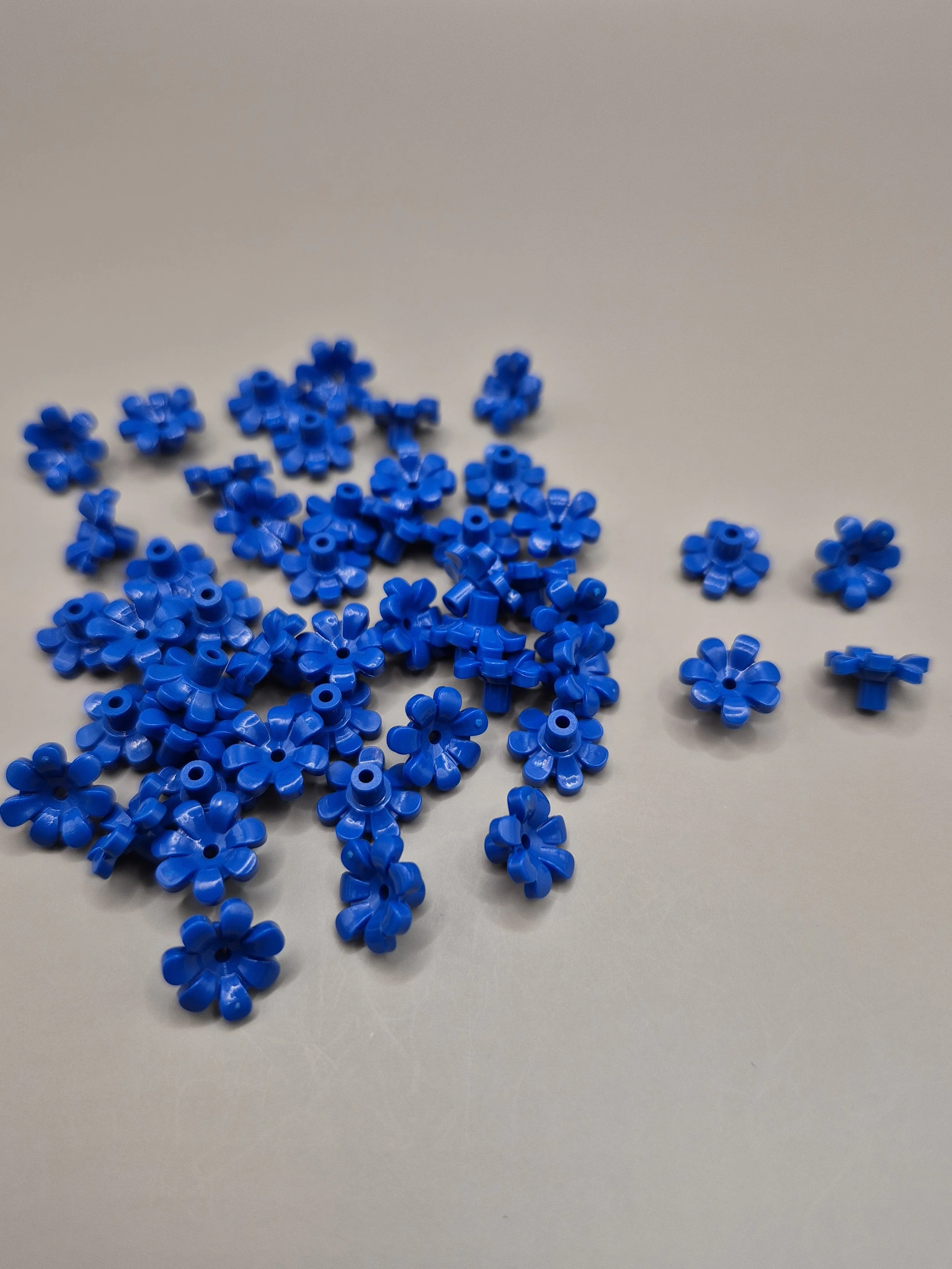 Blue Flower part for Lei parts
