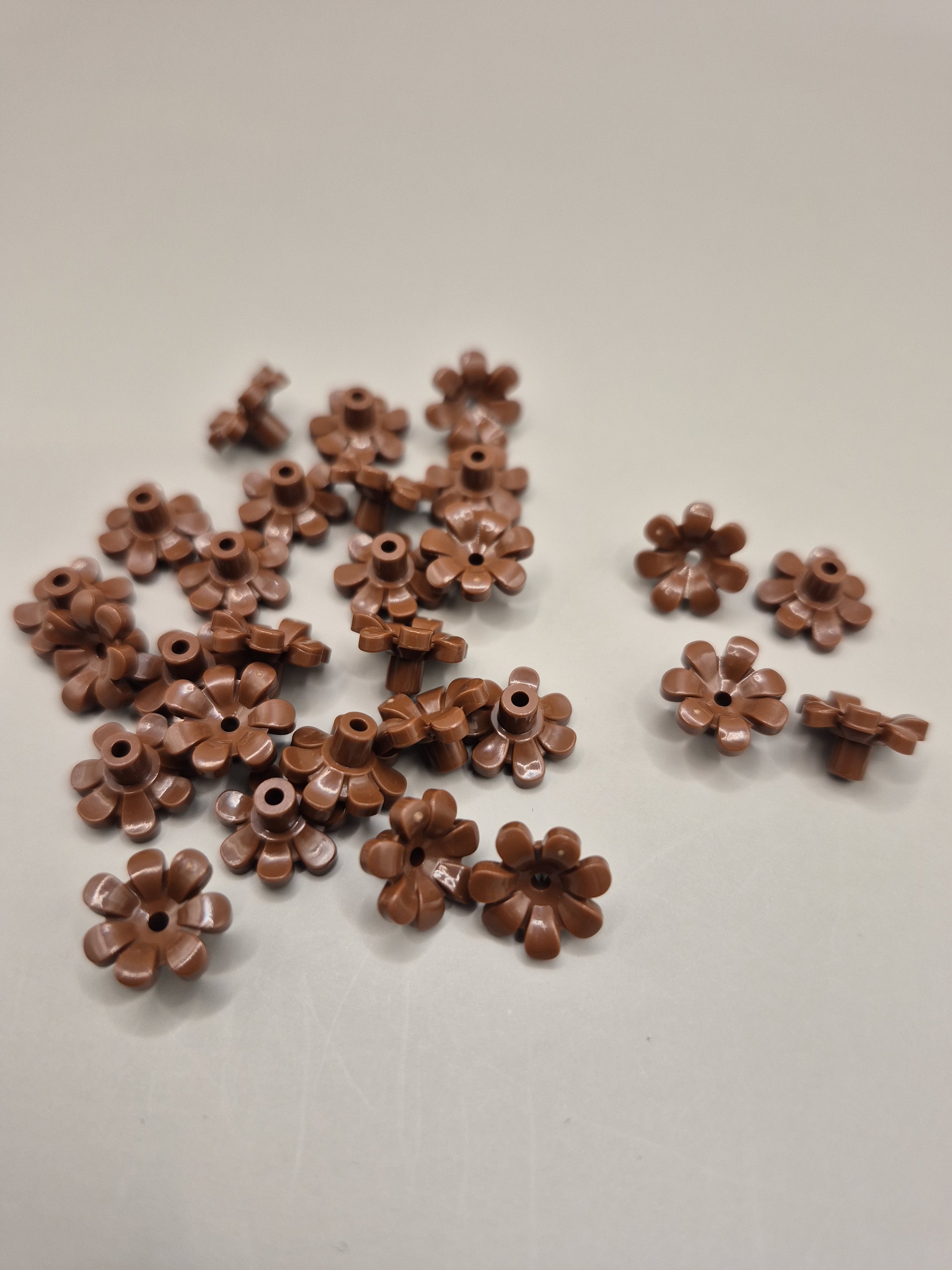 Reddish Brown Flower part for Lei parts