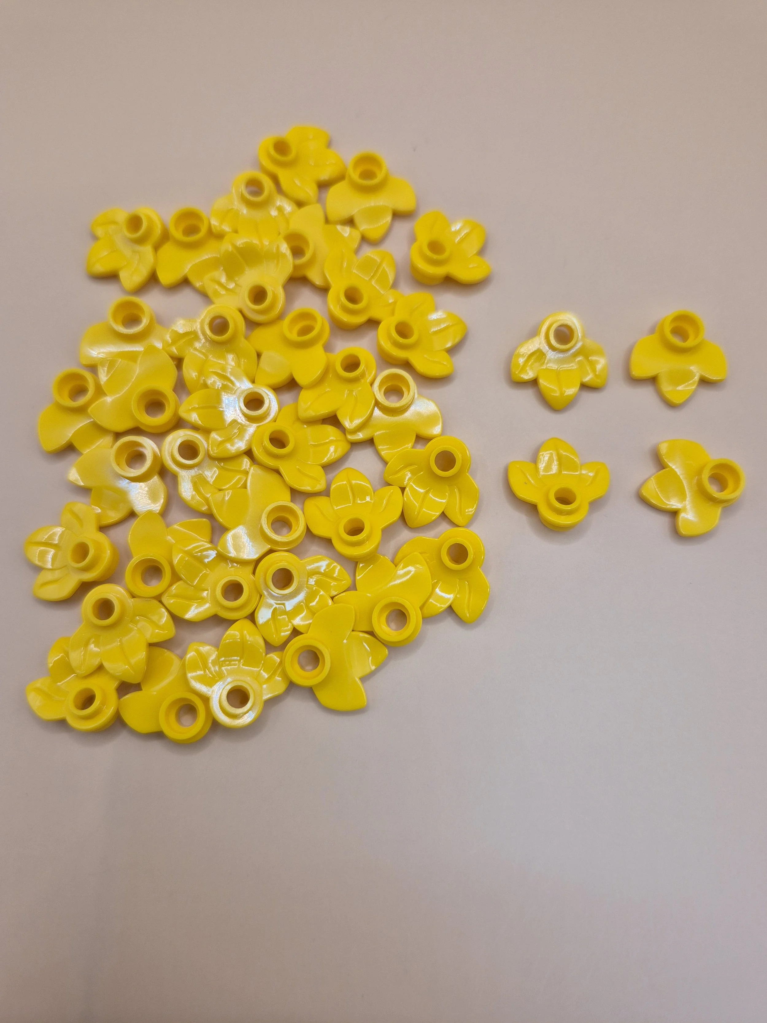 Yellow Leaf for lei parts