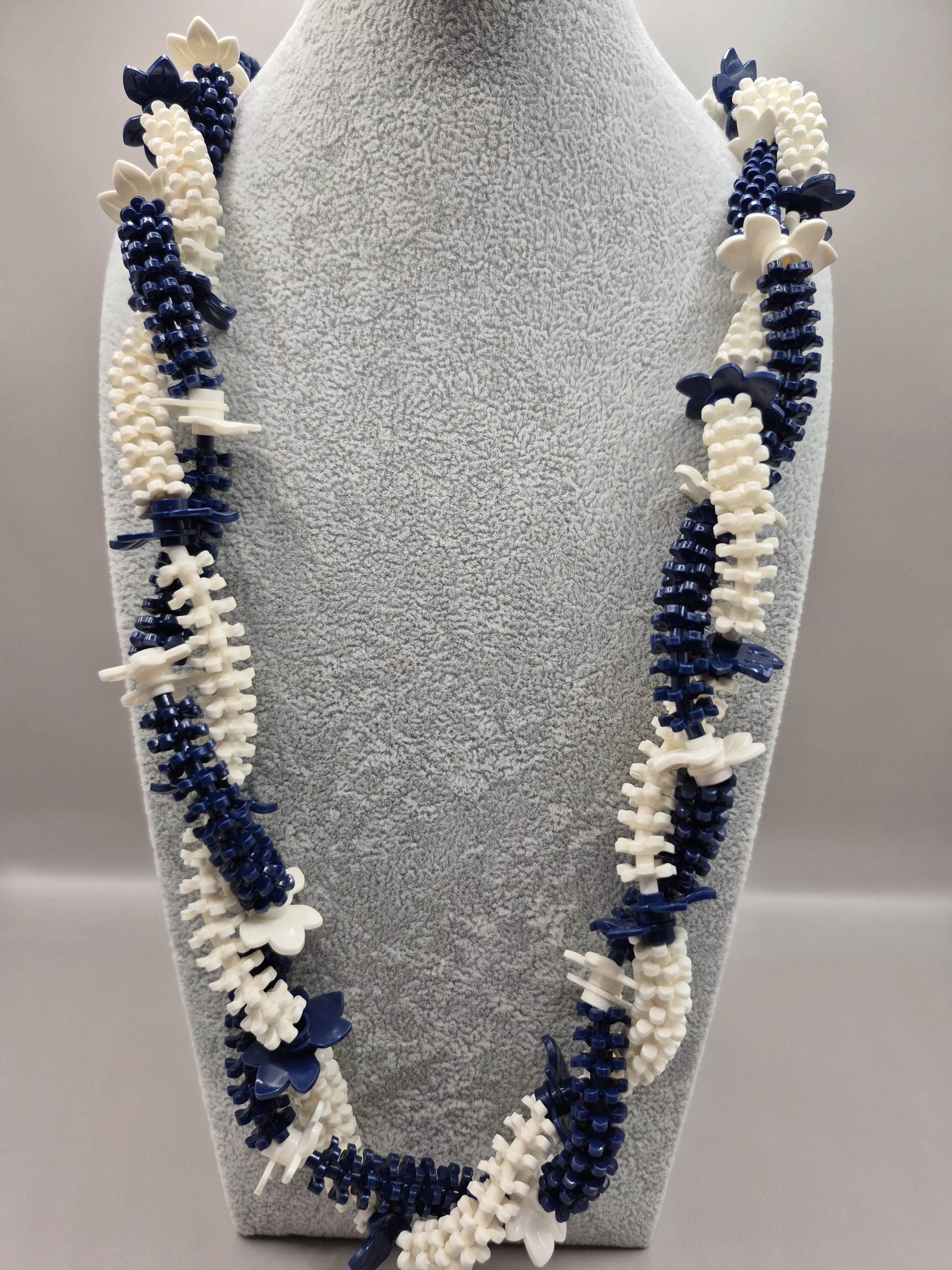 Warriors pride Lei