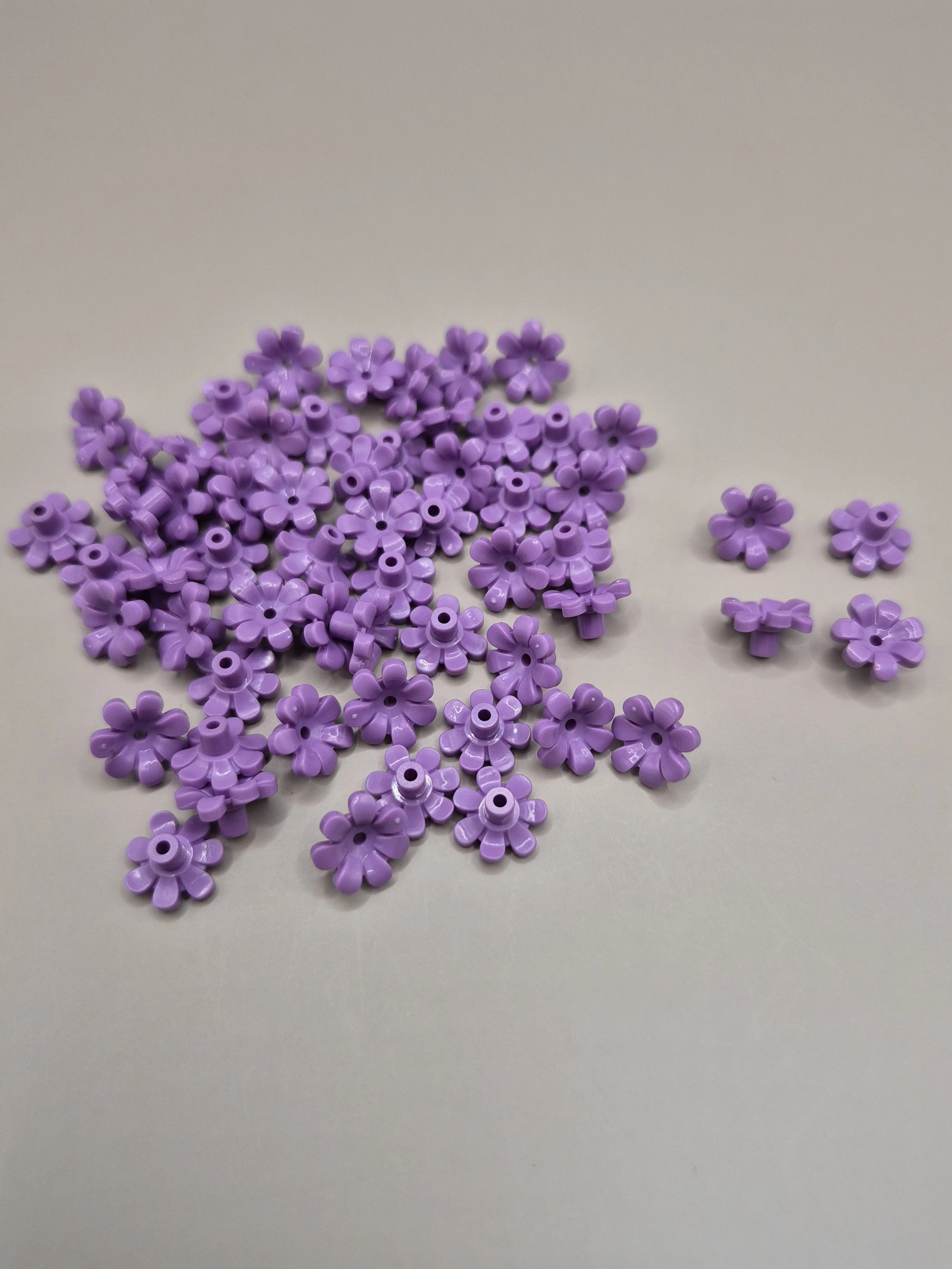Medium Lavender Flower part for Lei parts