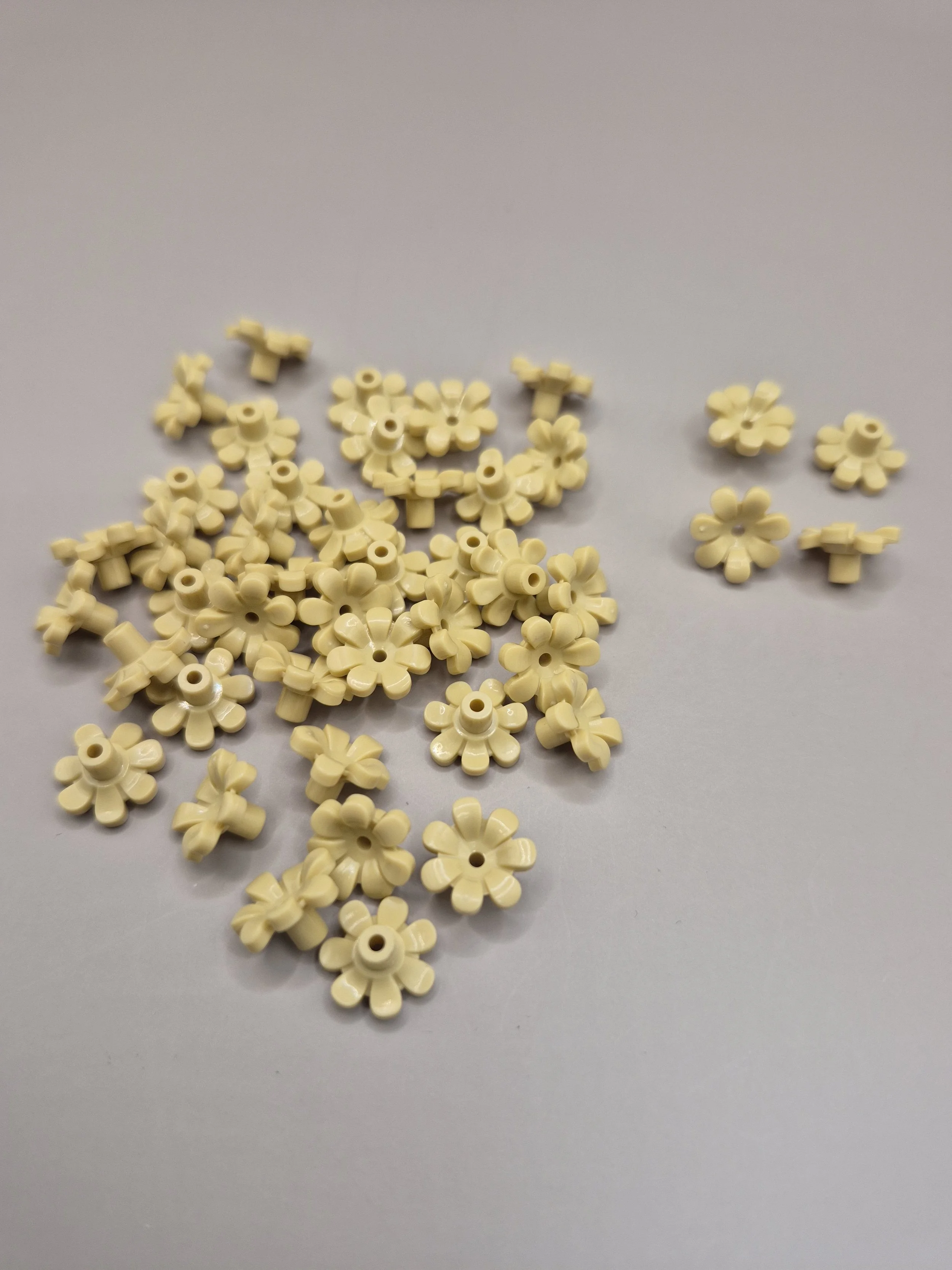 Tan Flower part for Lei parts