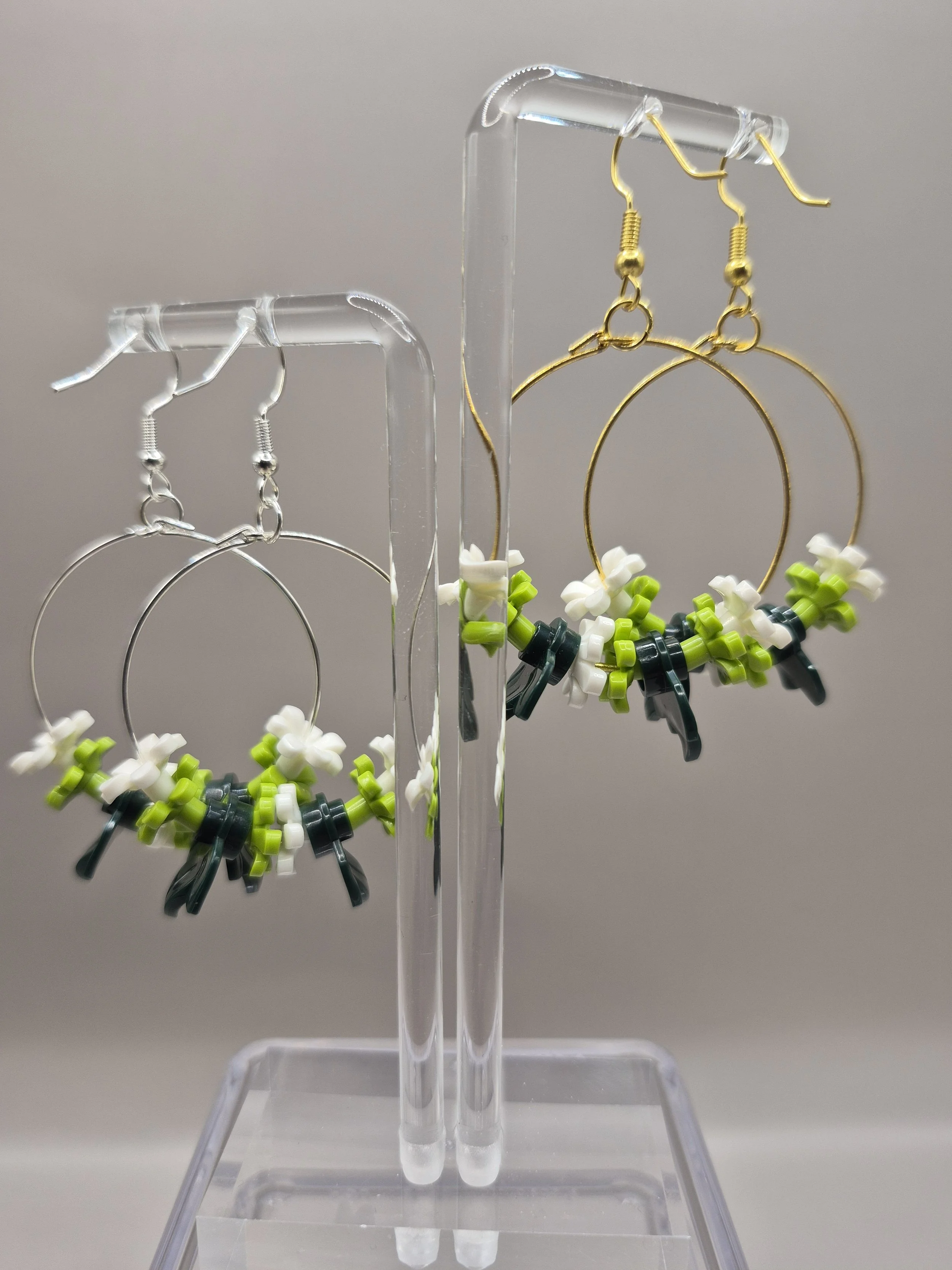 Gardenia hoop earrings