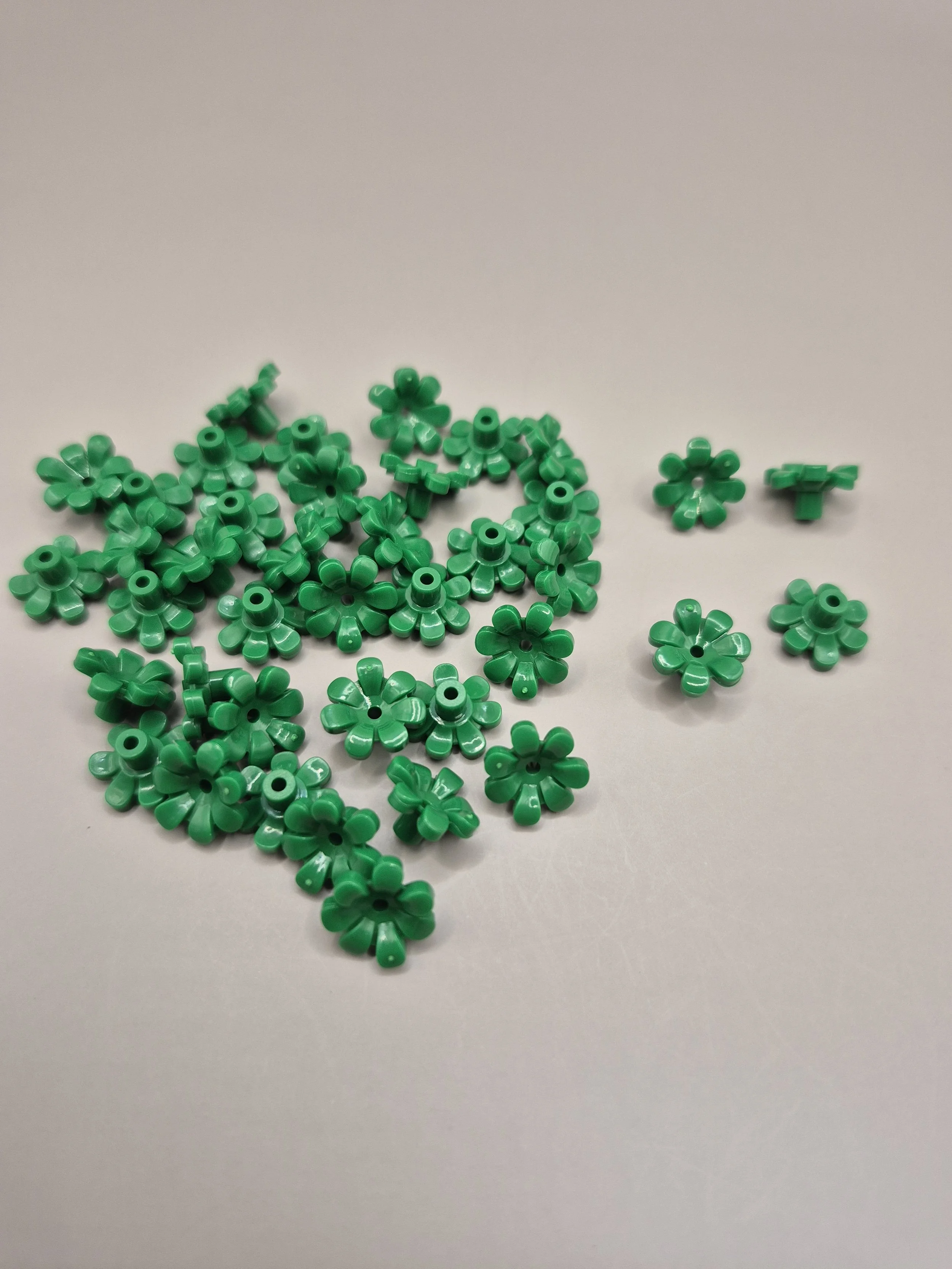 Green Flower part for Lei parts