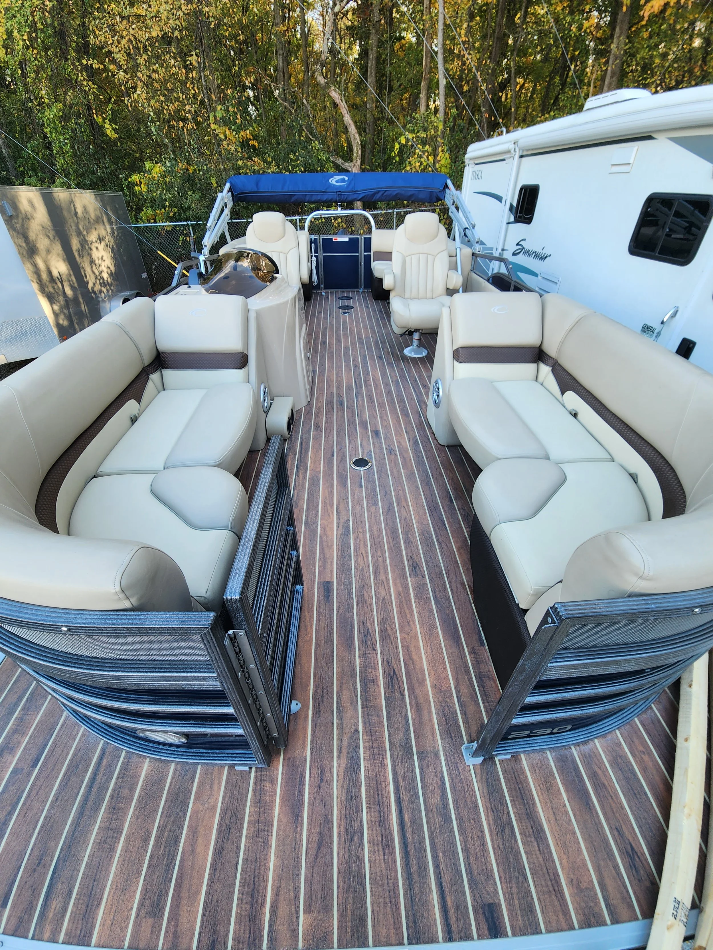 Pontoon Boat Cleaning