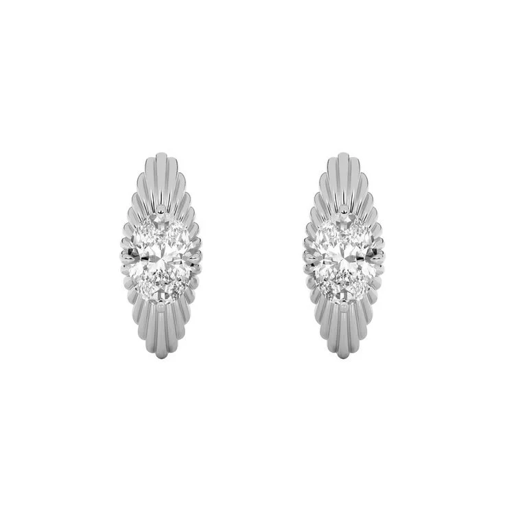 Oval Hoop Earrings – Kira Jewels.jpg