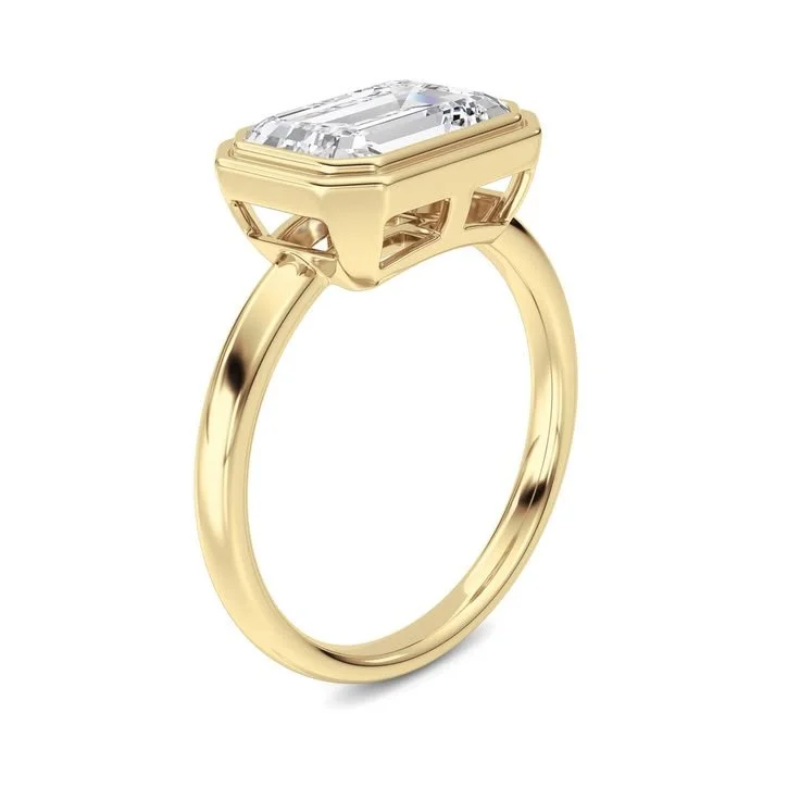 Bezel East West Emerald Solitaire Ring – Kira Jewels (1).jfif