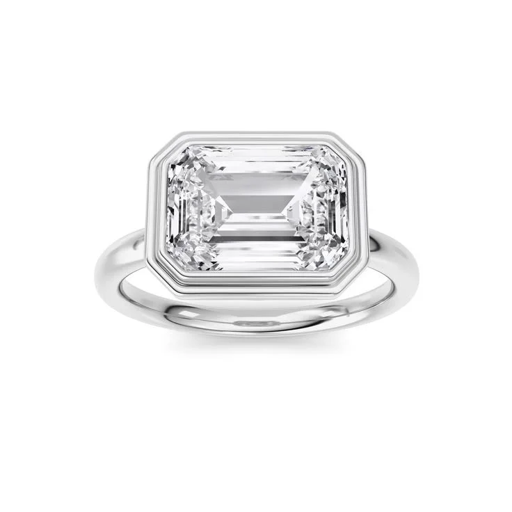 Bezel East West Emerald Solitaire Ring – Kira Jewels (2).jfif
