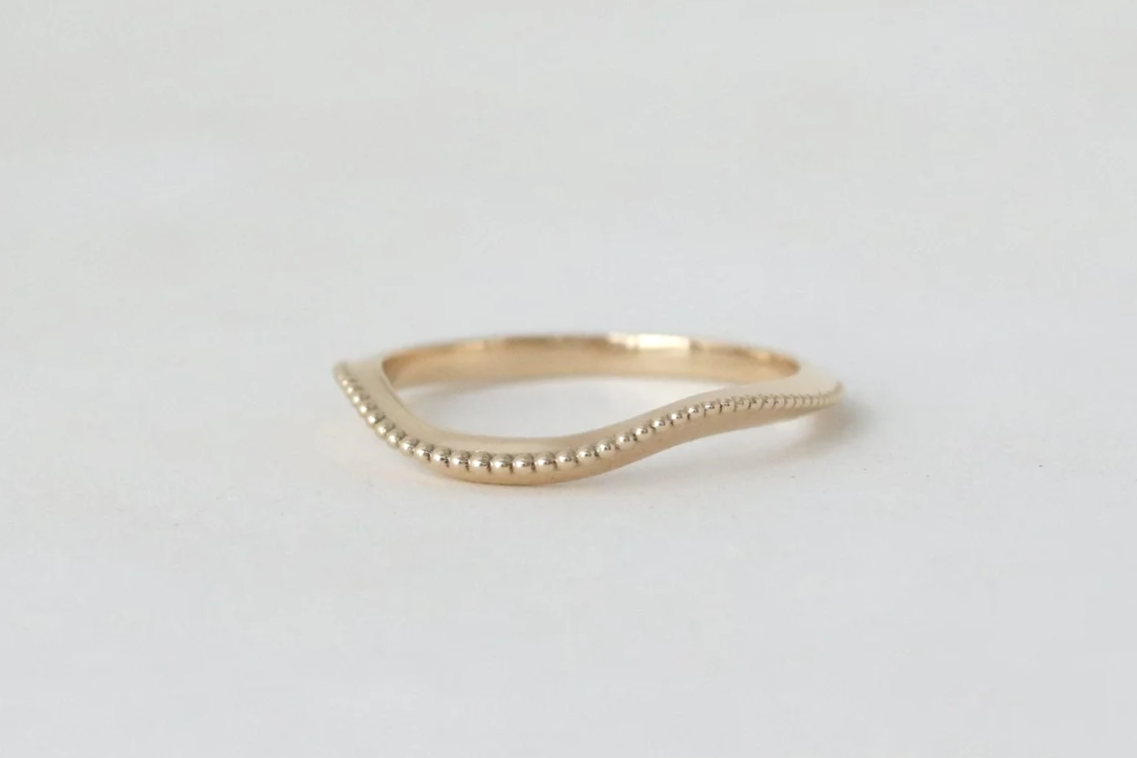 Aura Wave Band
