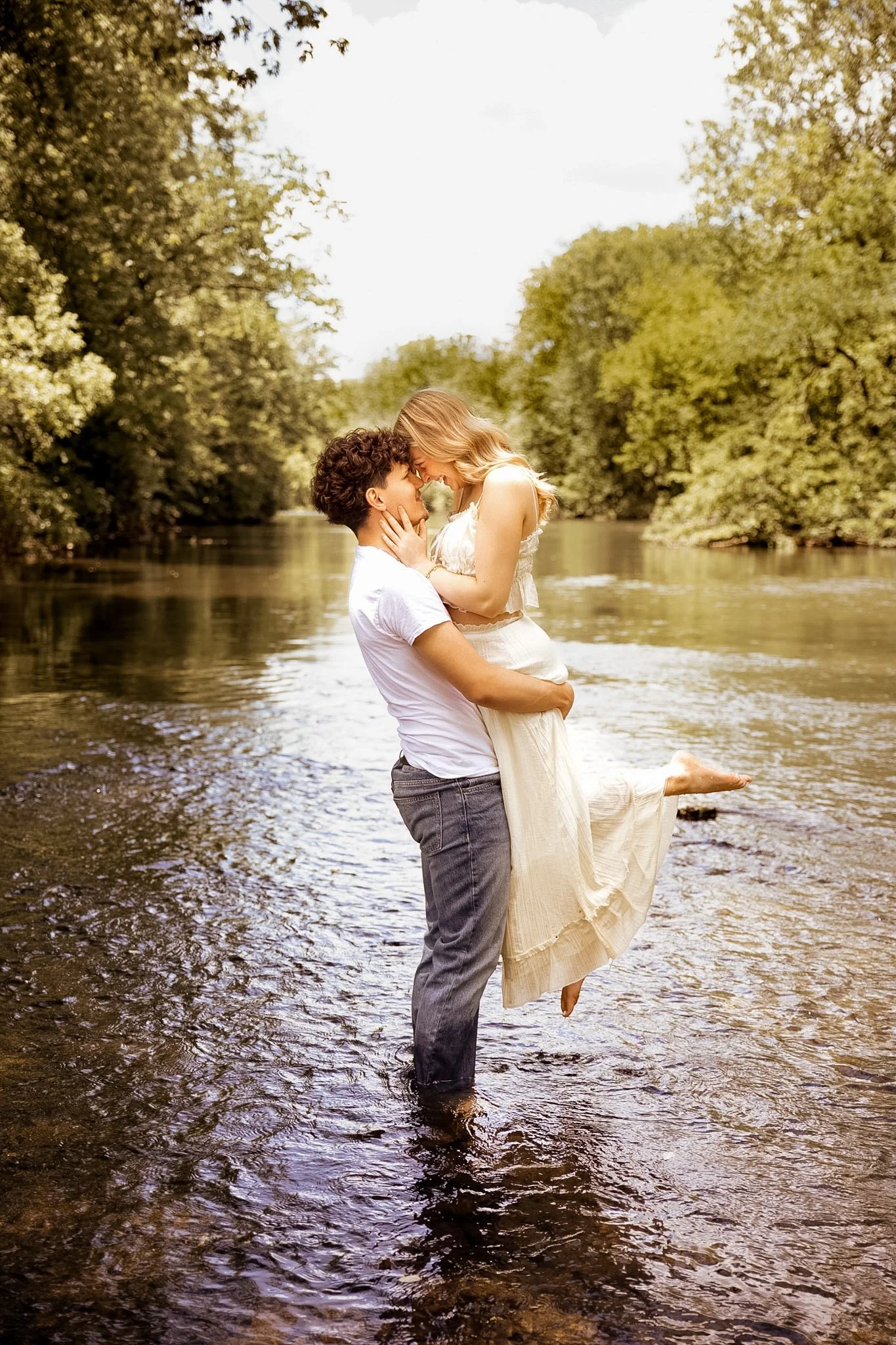 Facetune_08-06-2026-21-17-07.jpg