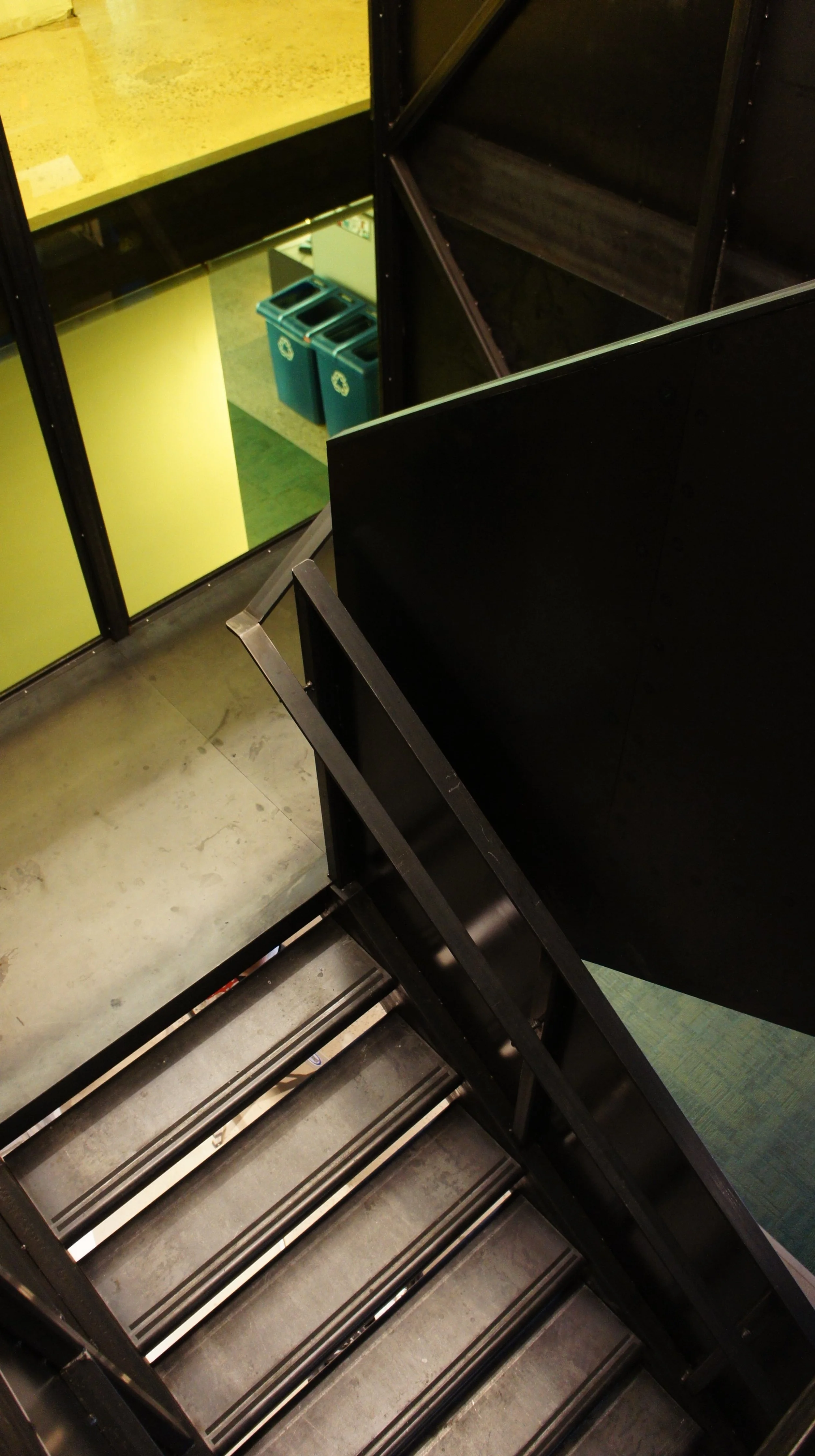 MO_Ubisoft stairs_6.JPG