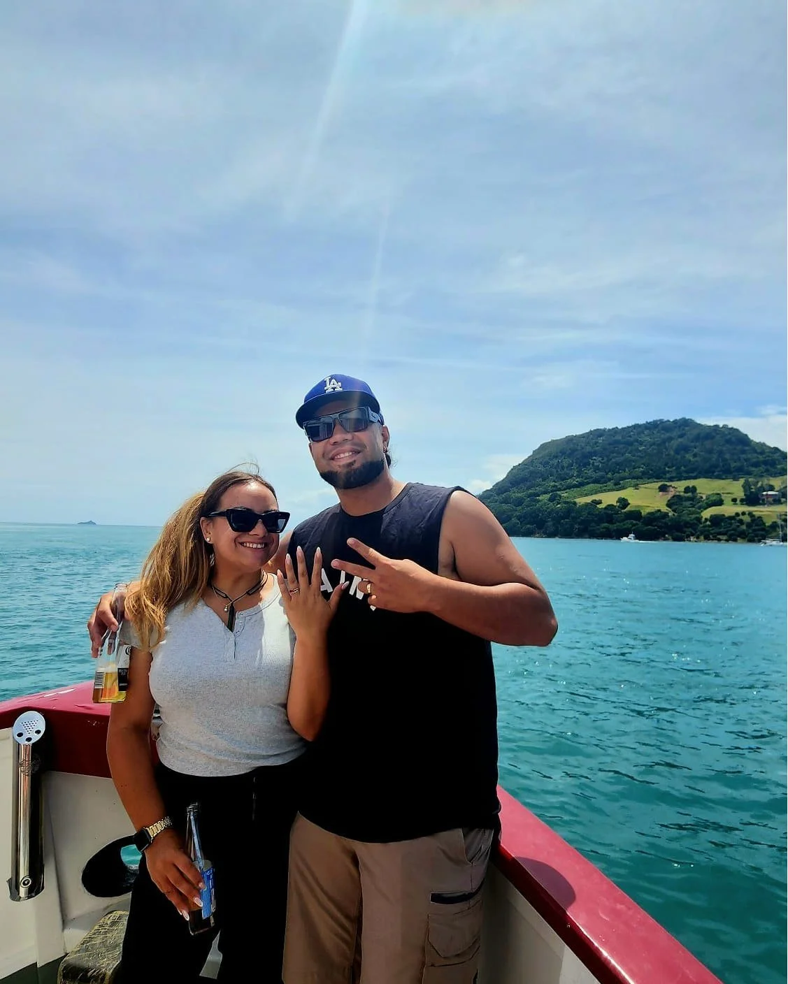 💞 Happy Valentine's Day to all you lovelies!
Treat your loved ones to a 1.5 hour scenic harbour cruise ⛴🥂🍷🍻
Departing from the Strand, Tauranga Waterfront.

Get up close to cruise ships, take pictures on the bow (titanic poses or pirate costumes 