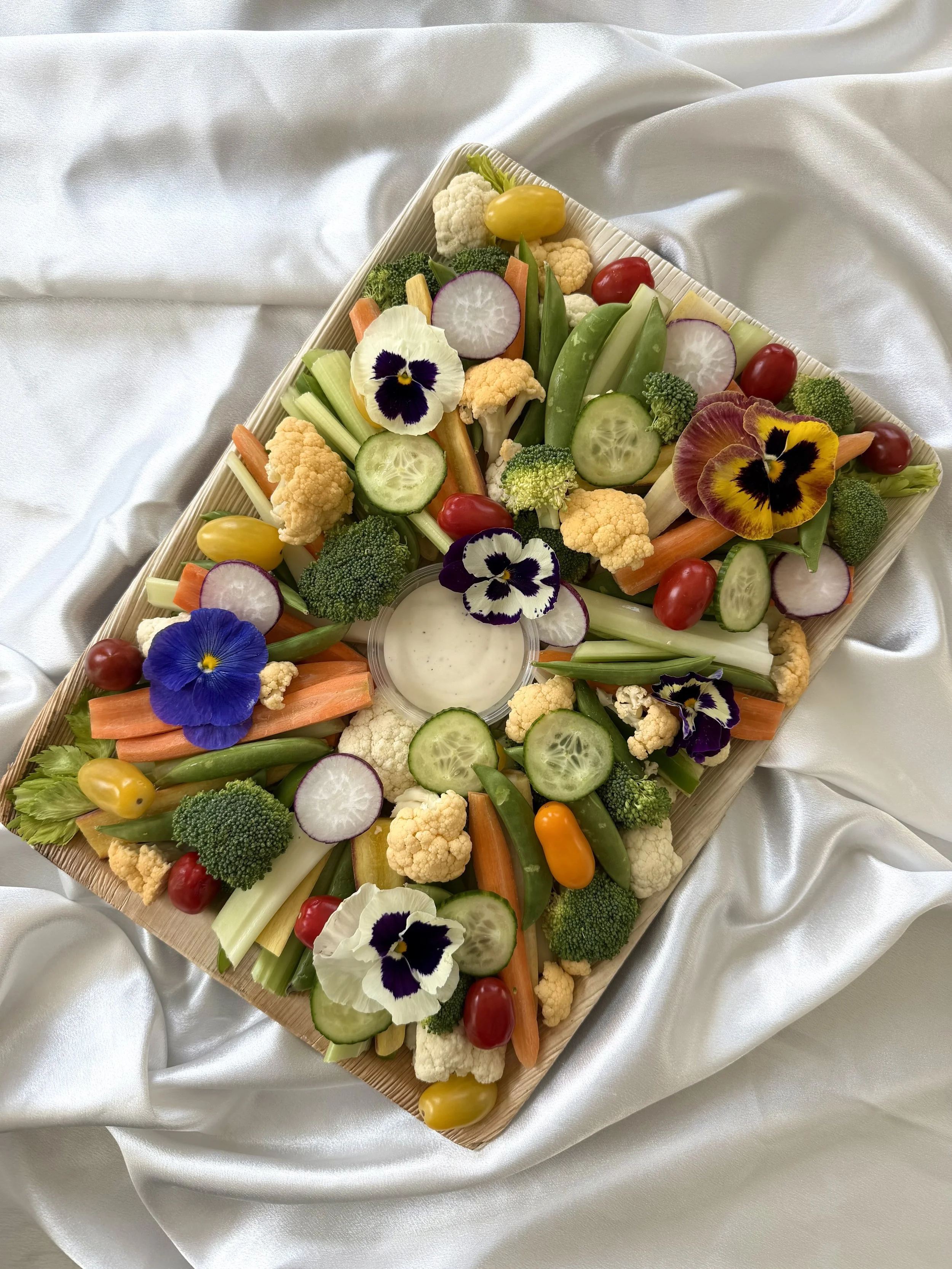 Fruit/Crudité Palm Platter
