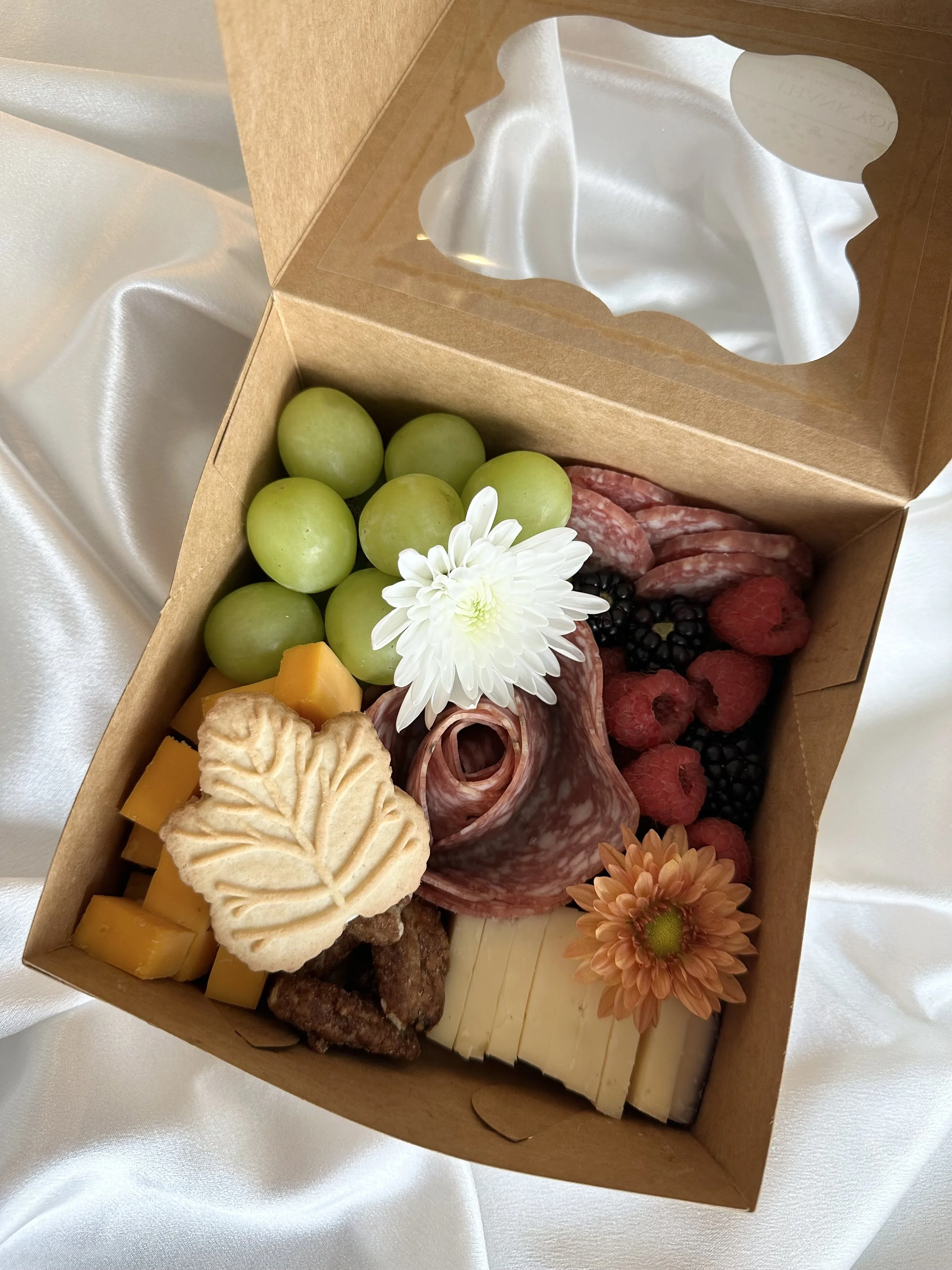 The Picnic Box - 6x6