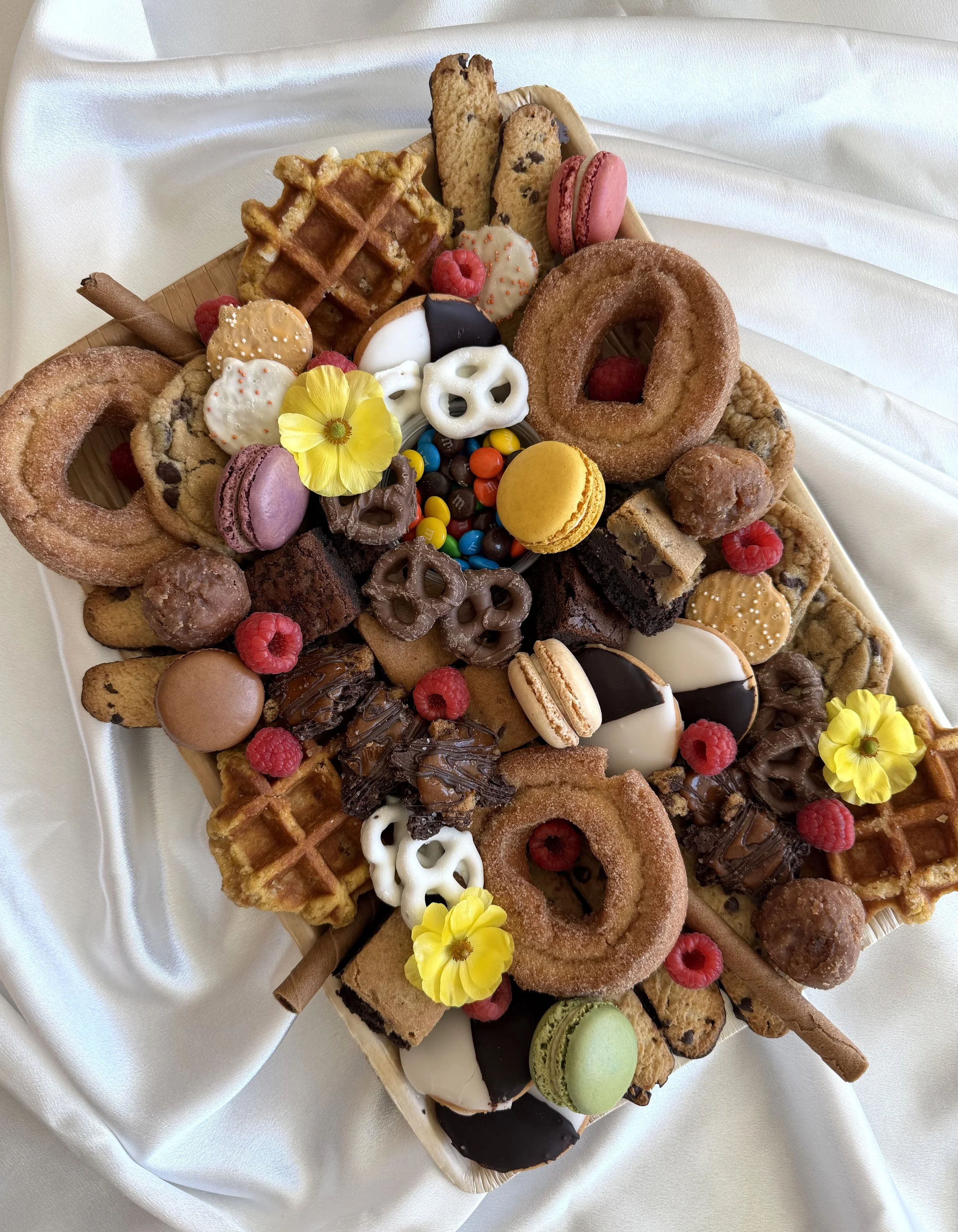 Dessert Palm Platter