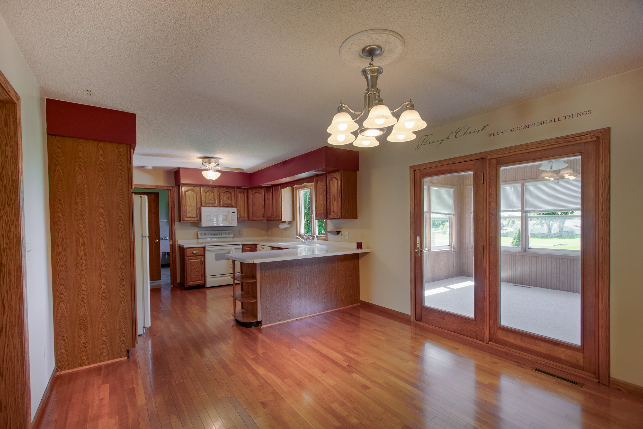 1008 1st Ave-11.jpg