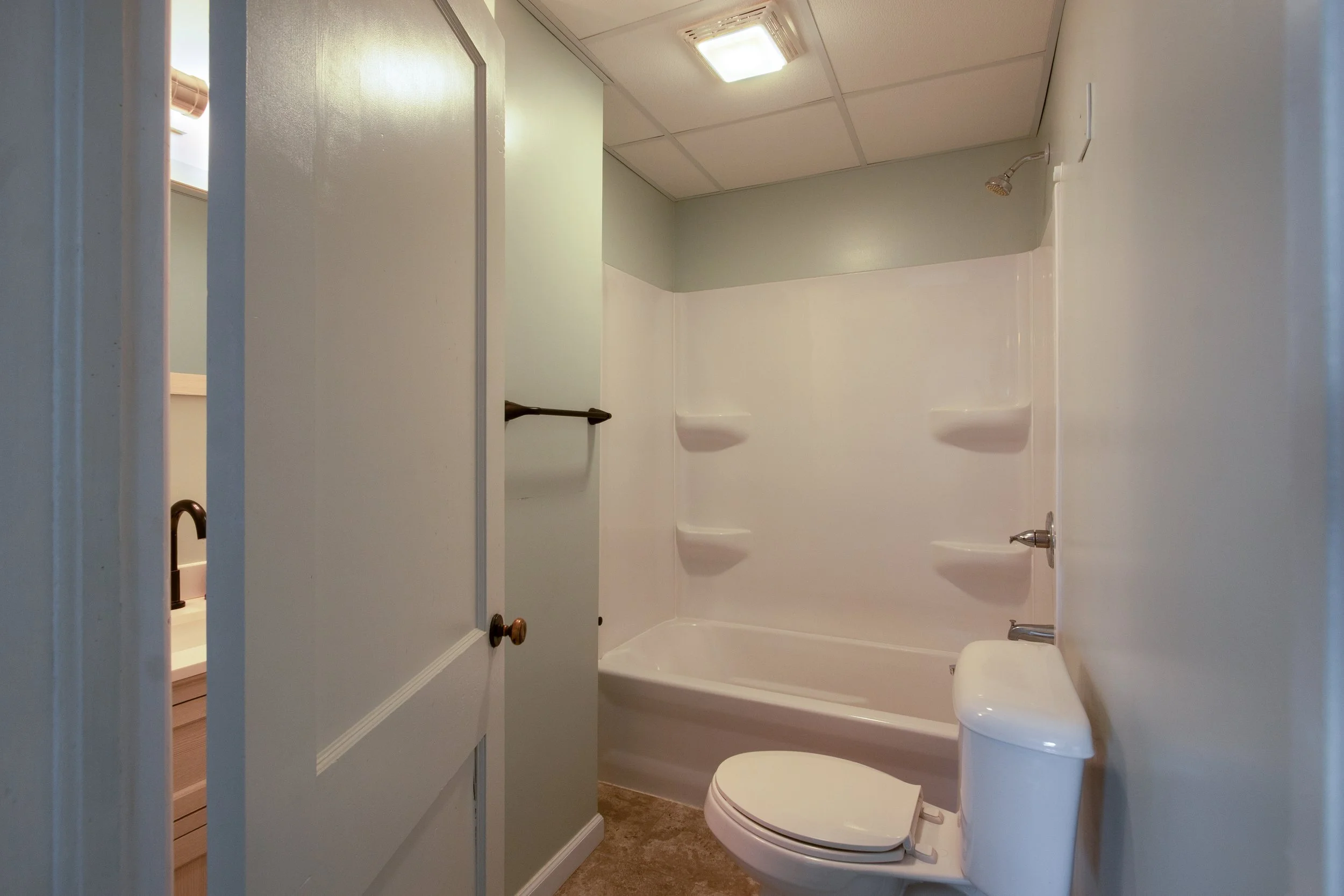 2207 W 51st St-10.jpg