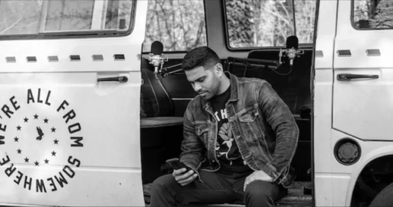 Authenticity in Authorship: Embracing Your Personal Narrative