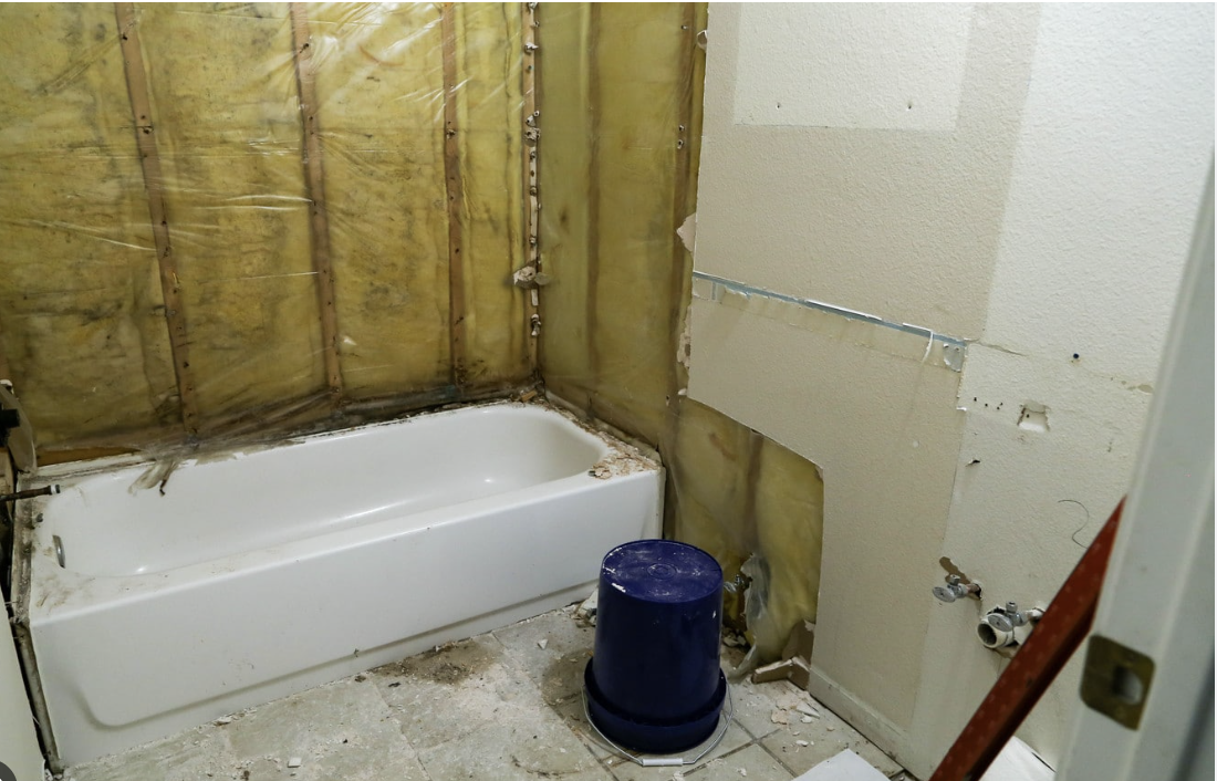Bathroom Demolition Cost in Wichita, KS