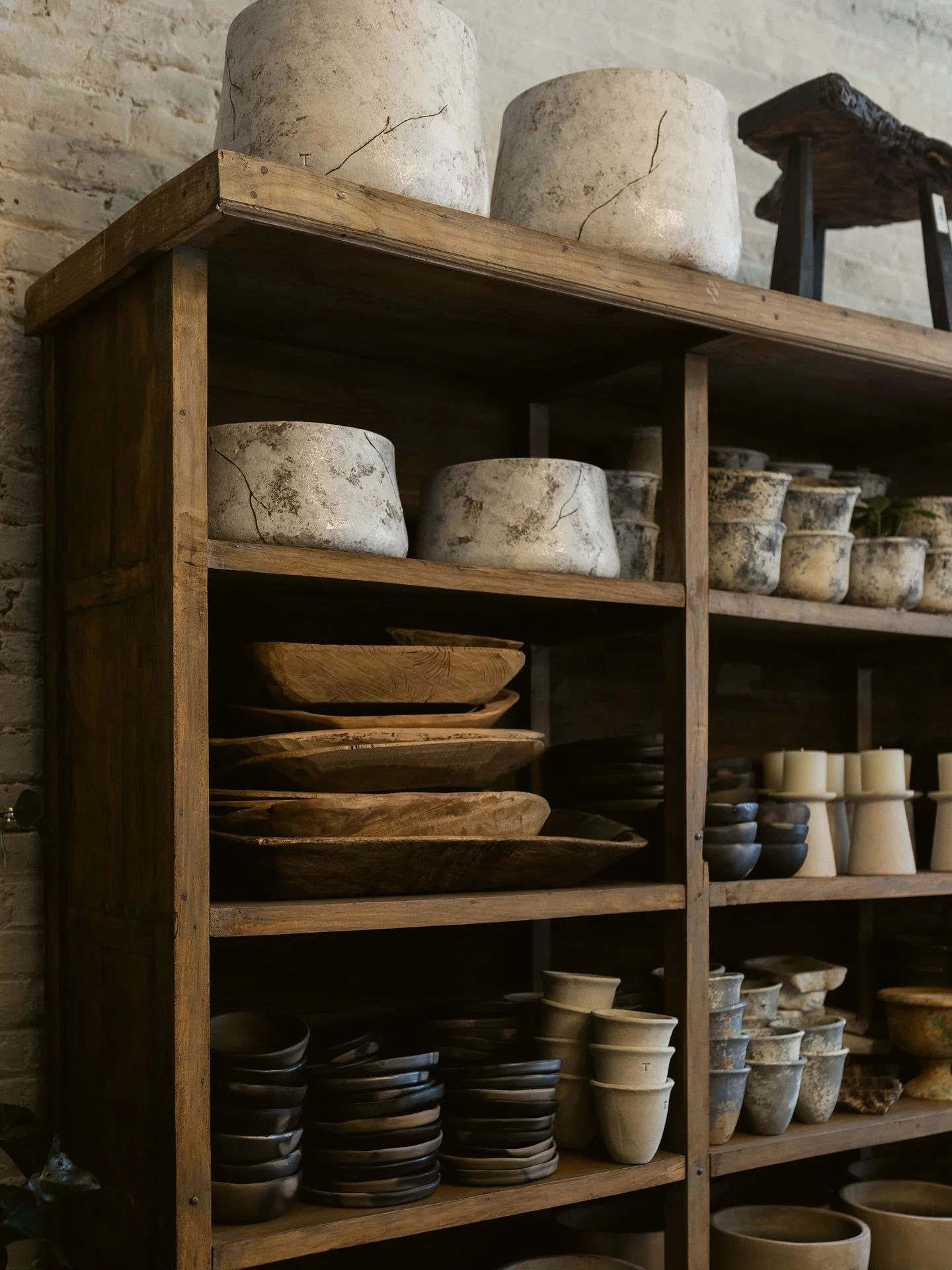 Transform your home into a sanctuary of beauty ποΈOur shop is a haven of exquisite, artisanal decor, where every piece is a story waiting to be told.
Step inside and let your senses be inspired by the handcrafted elegance of each piece we carry.
A