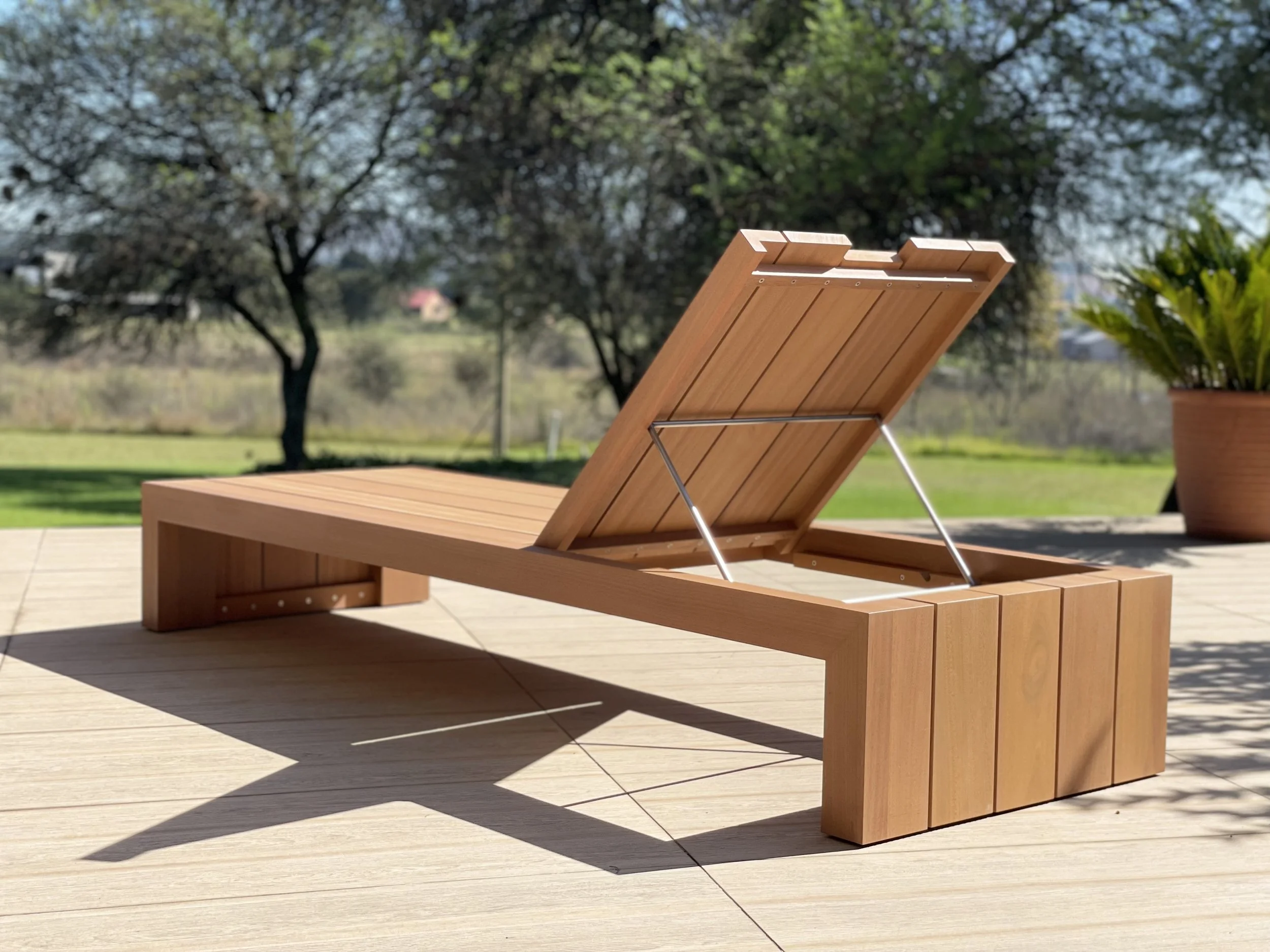 Sapele Pool Lounger