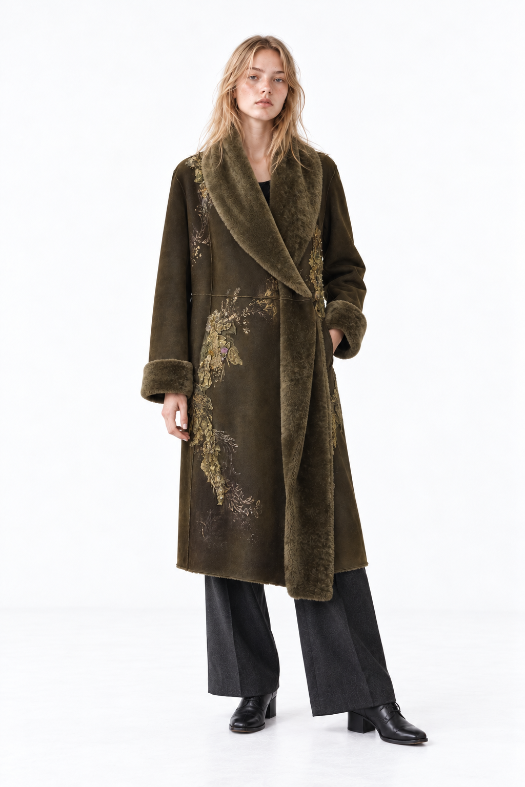 WF823RD - STUDIO MODEL 2.png
