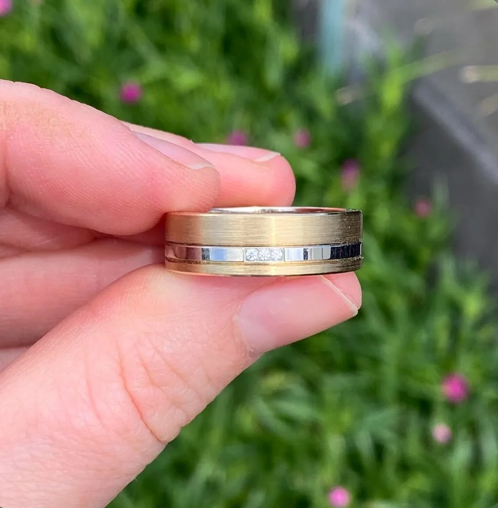 Get creative with his ring to! 

#handmade #visithenleybeach #customdesign #plumeriadesign #adelaidejeweller #shesaidyes #adelaide #diamondrings #australianmade #jewellerydesign #shoplocal #australianjewellery #australianjeweller #adelaidejewellers #