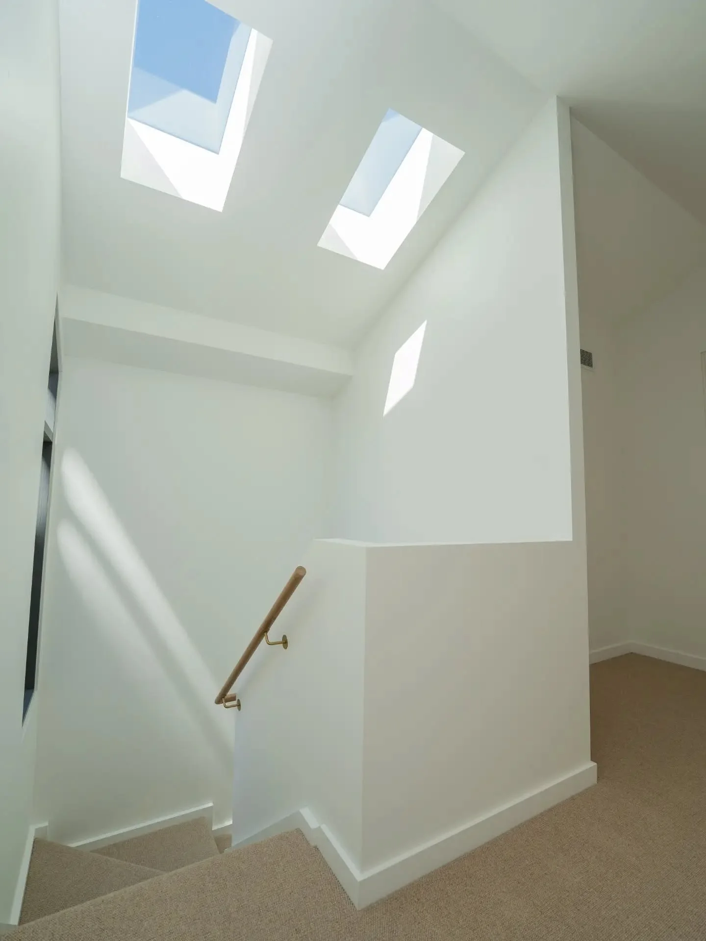 Swipe through some of our recent renovation projects across inner Melbourne.

Thoughtfully designed to maximise natural light, improve storage, and create timeless contemporary spaces.

Explore more of our work and get in touch at www.ateambuilders.c